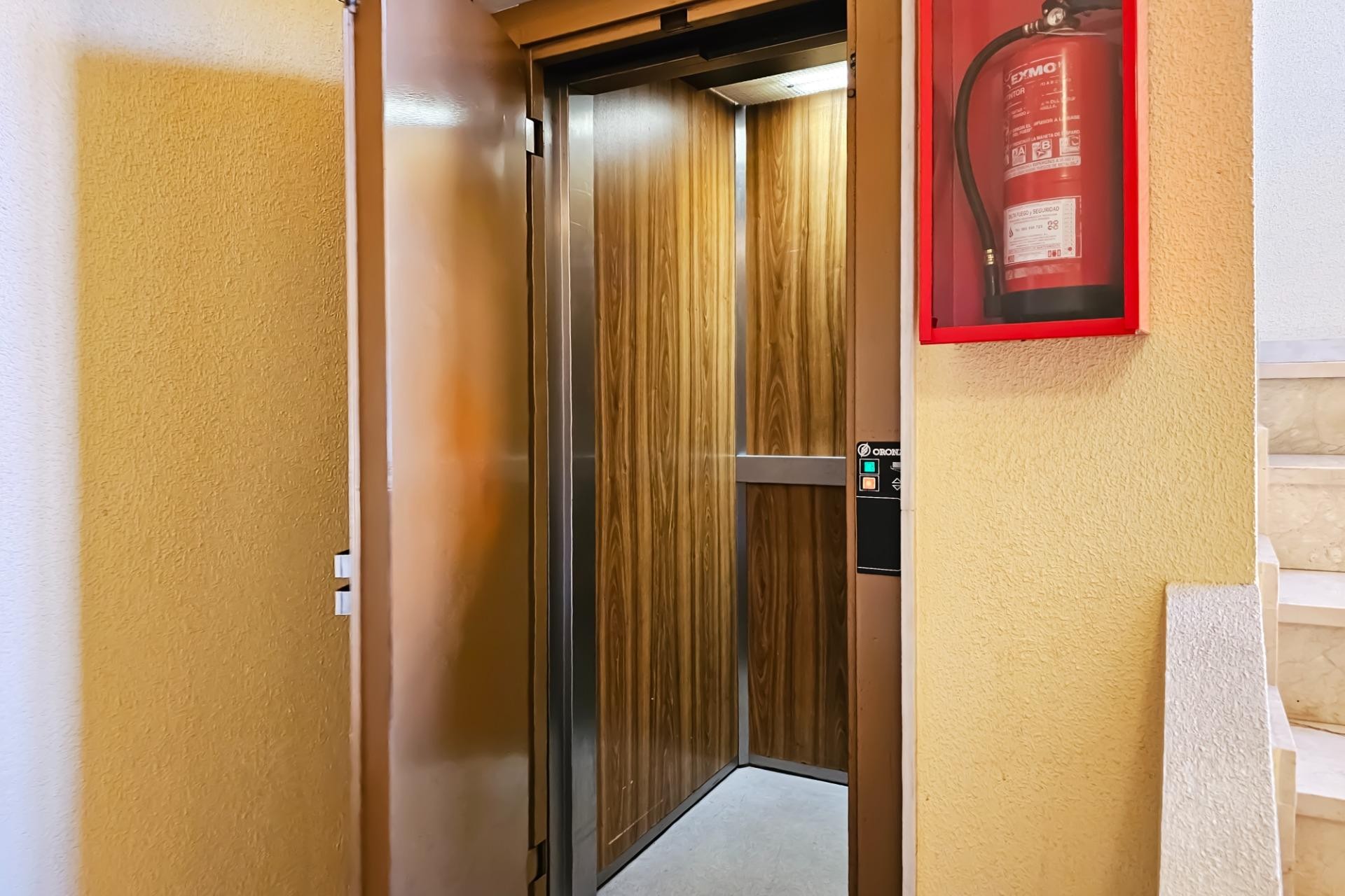 Resale - Apartment / flat - Elche Pedanías - Centro