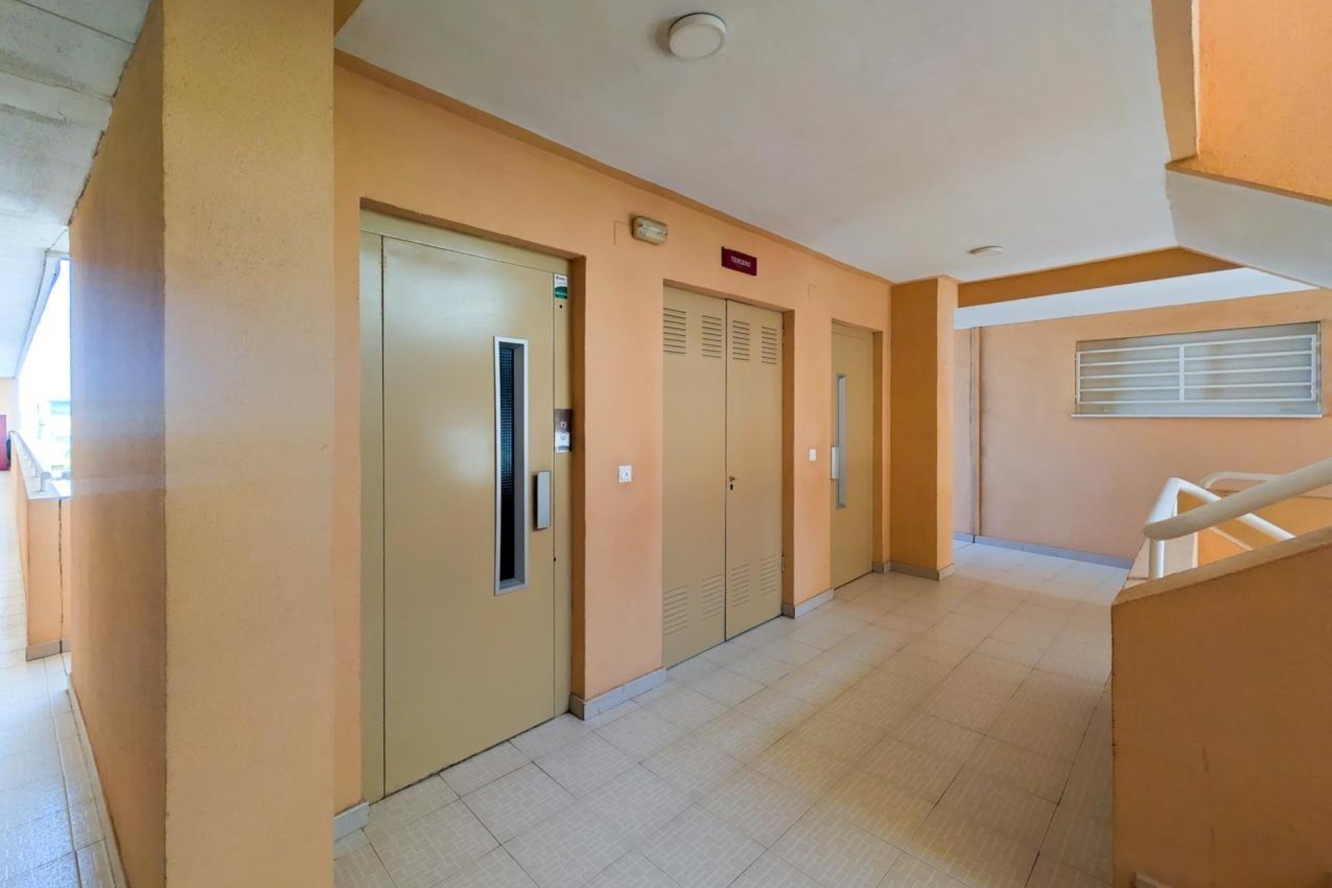 Resale - Apartment / flat - Elche - Playa arenales del sol