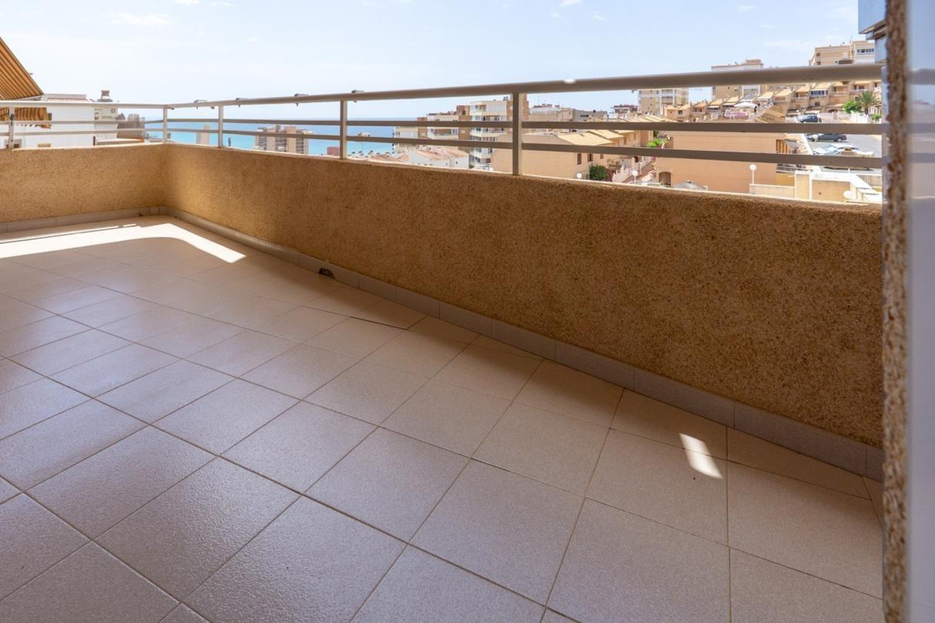 Resale - Apartment / flat - Elche - Playa arenales del sol