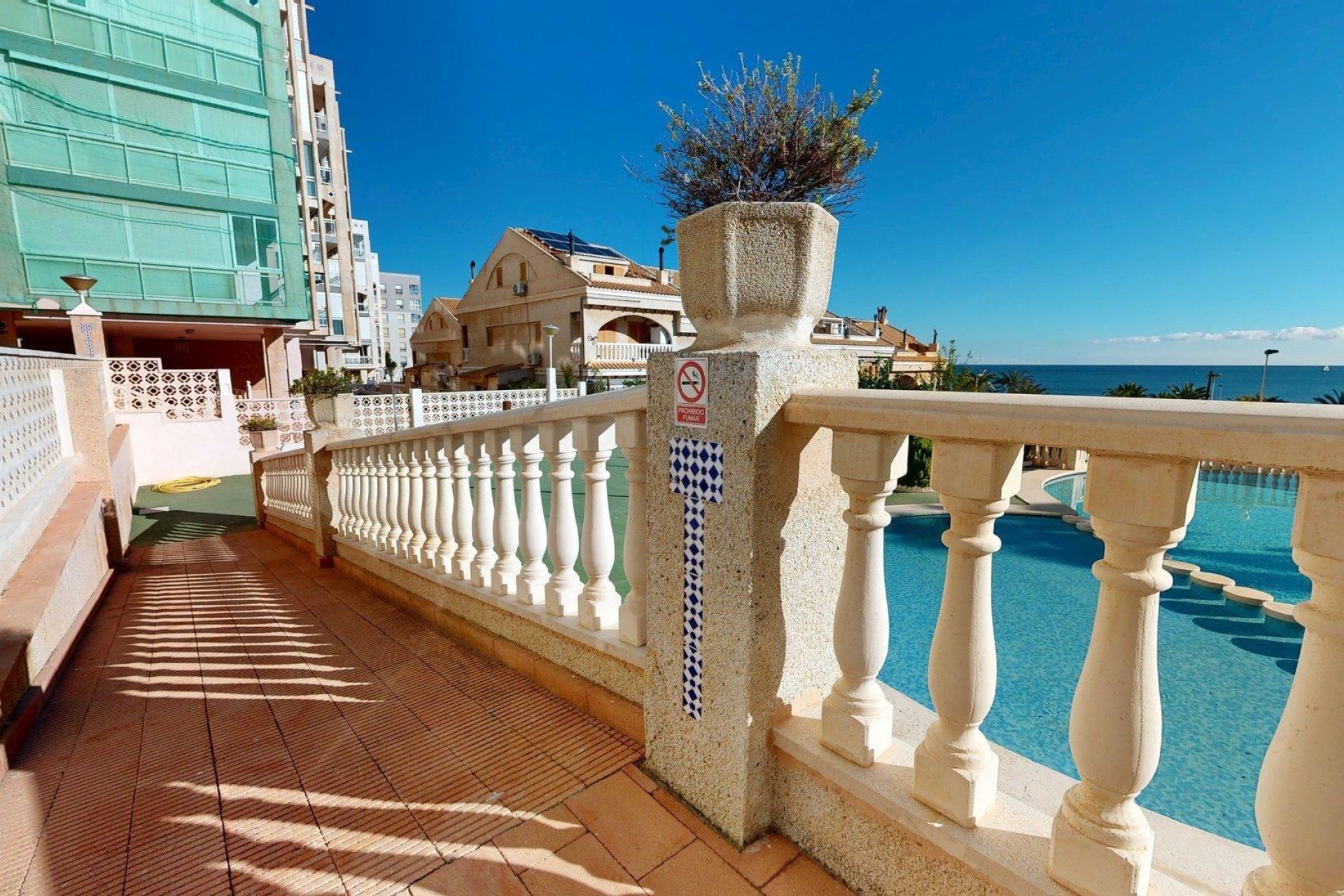 Resale - Apartment / flat - Elche - Playa arenales del sol