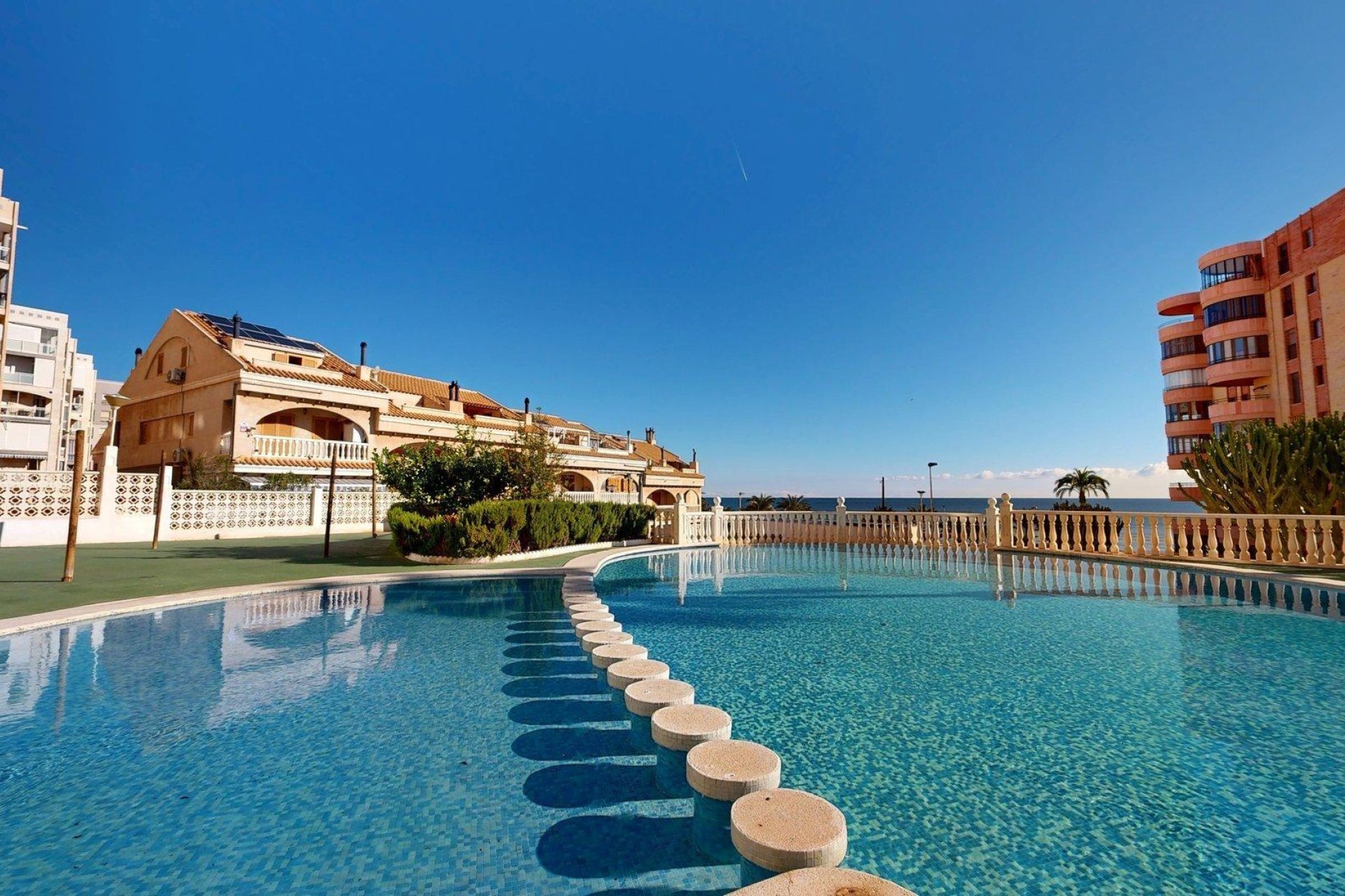 Resale - Apartment / flat - Elche - Playa arenales del sol