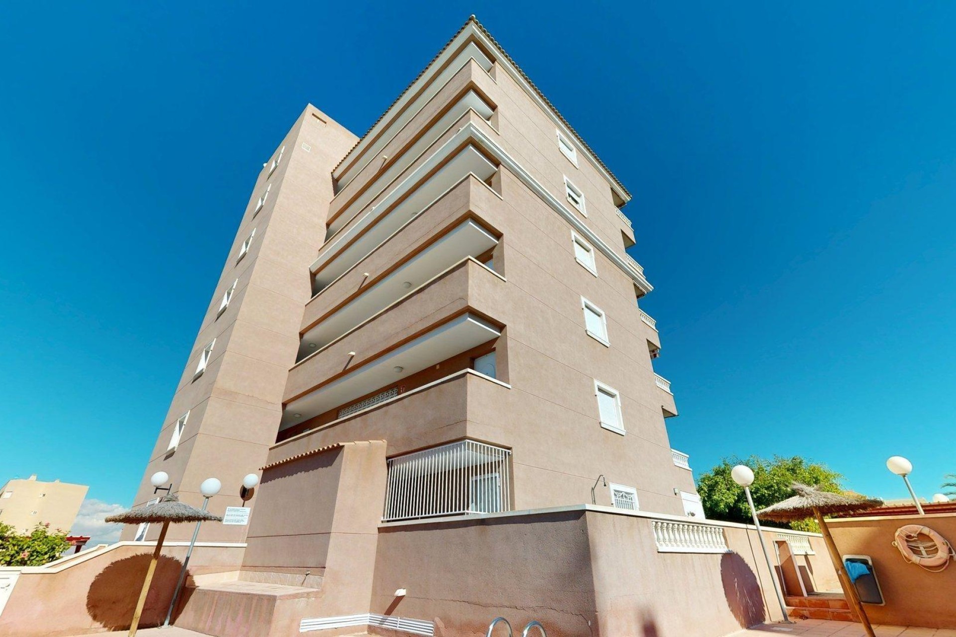 Resale - Apartment / flat - Elche - Playa arenales del sol