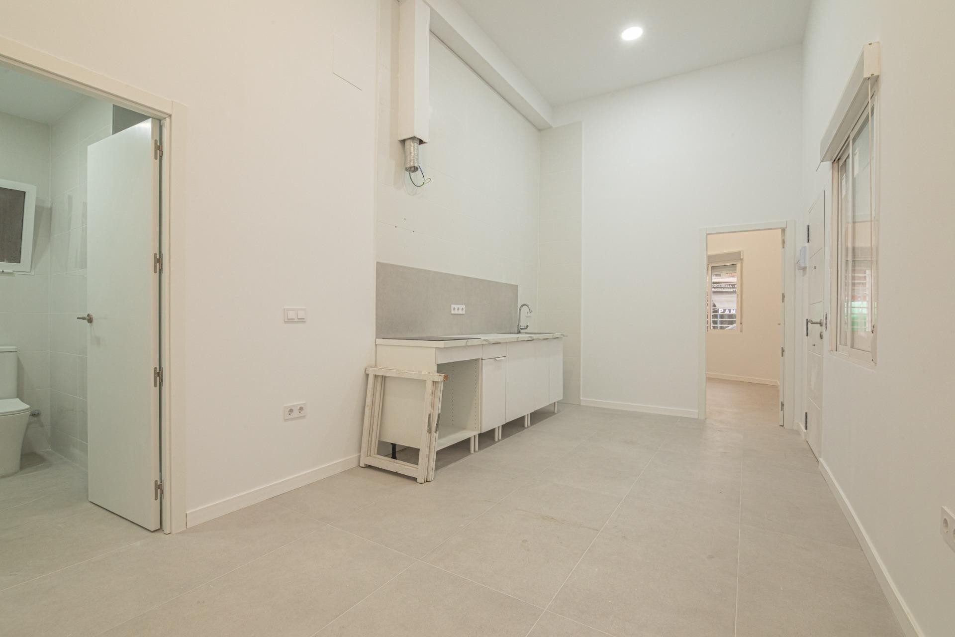 Resale - Apartment / flat - Elche - Plaza Barcelona