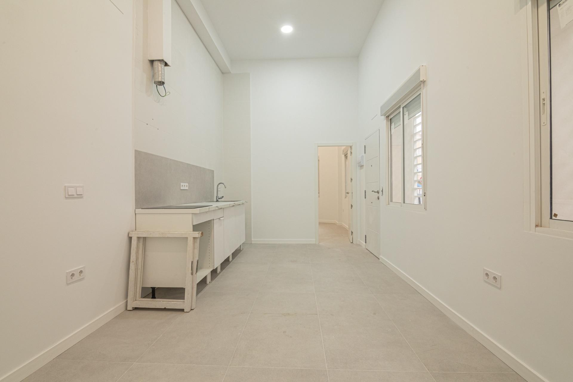 Resale - Apartment / flat - Elche - Plaza Barcelona