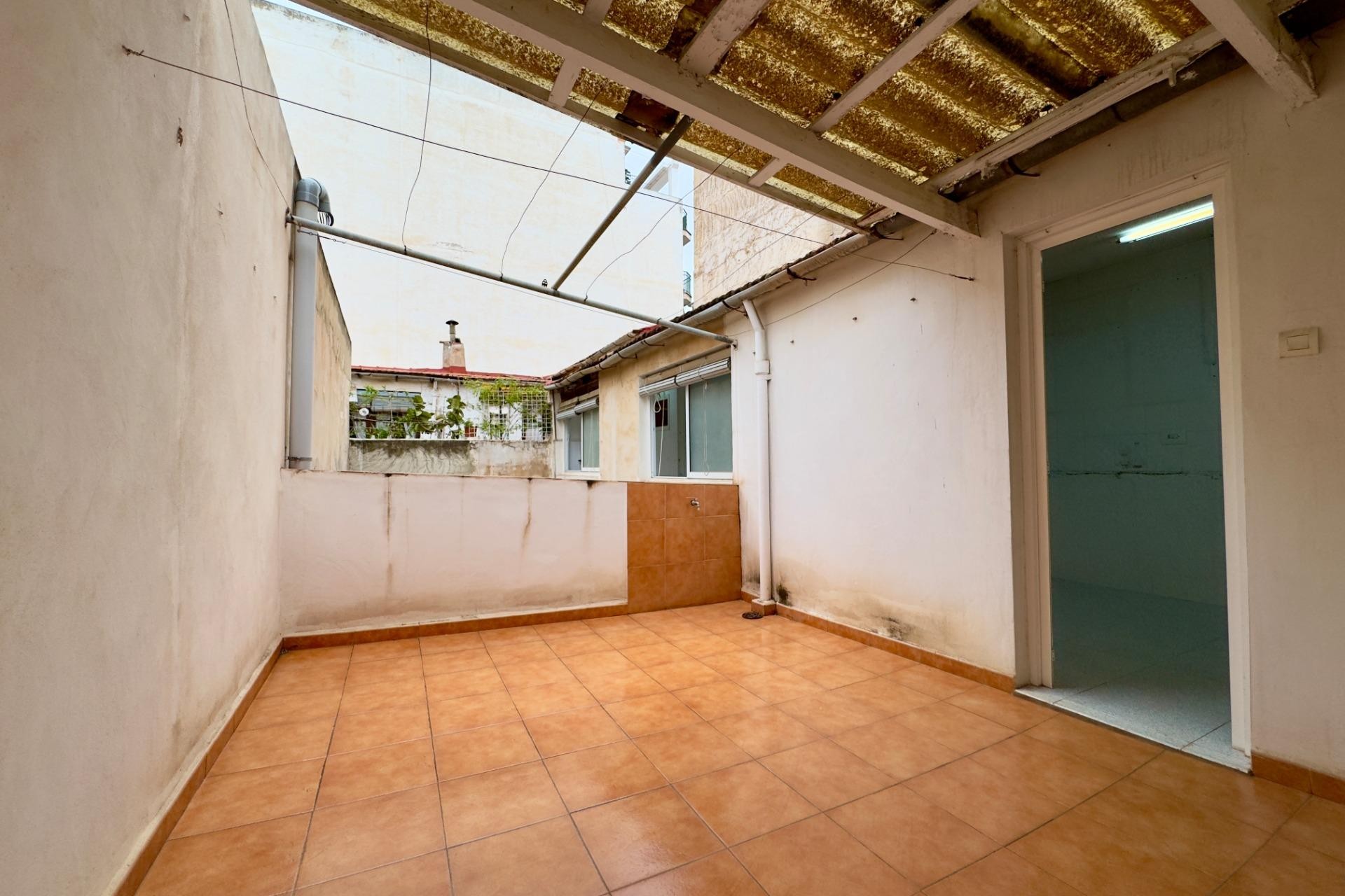 Resale - Apartment / flat - Elche - Plaza Barcelona