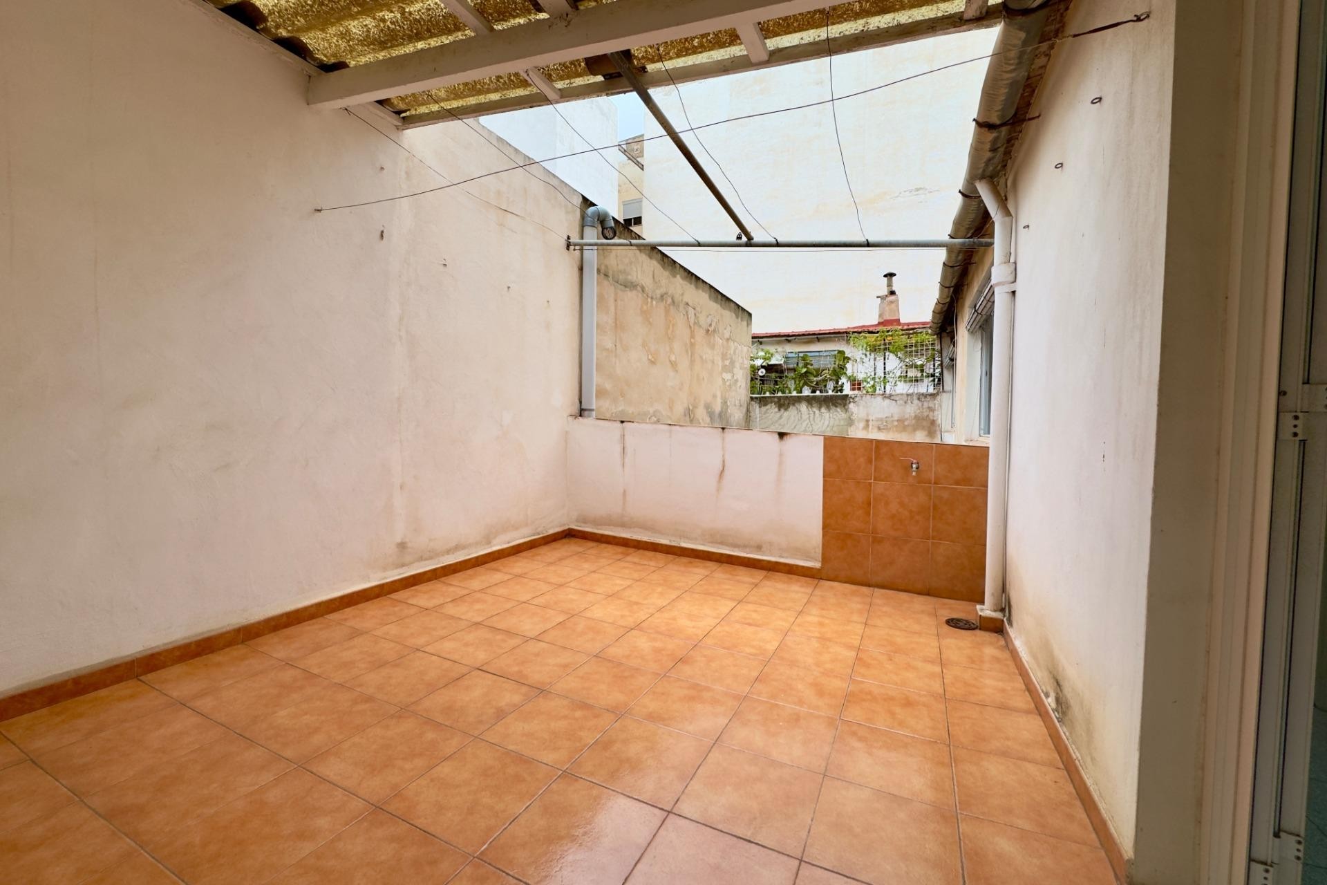 Resale - Apartment / flat - Elche - Plaza Barcelona