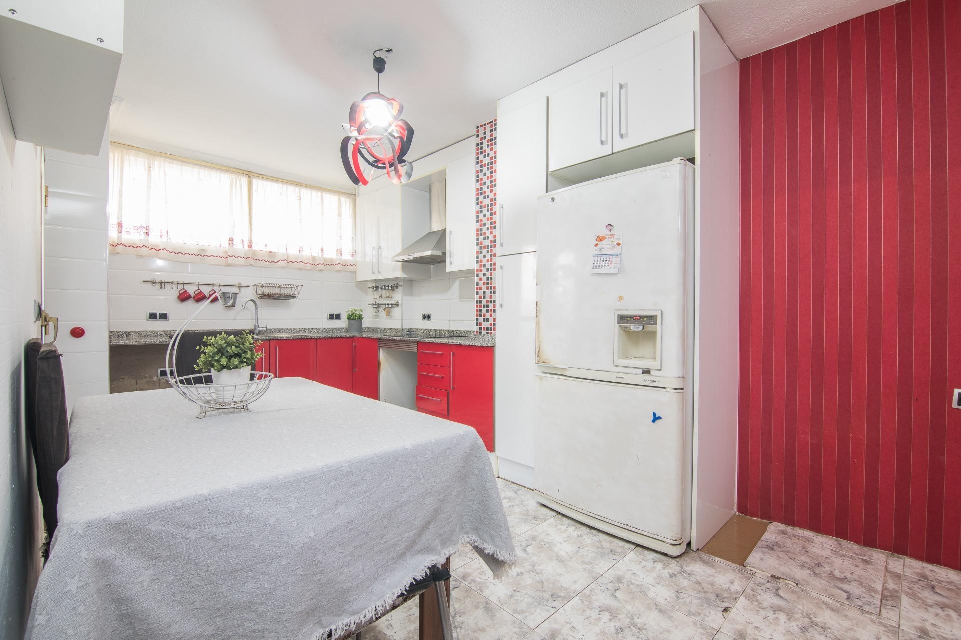 Resale - Apartment / flat - Elche - Plaza Barcelona