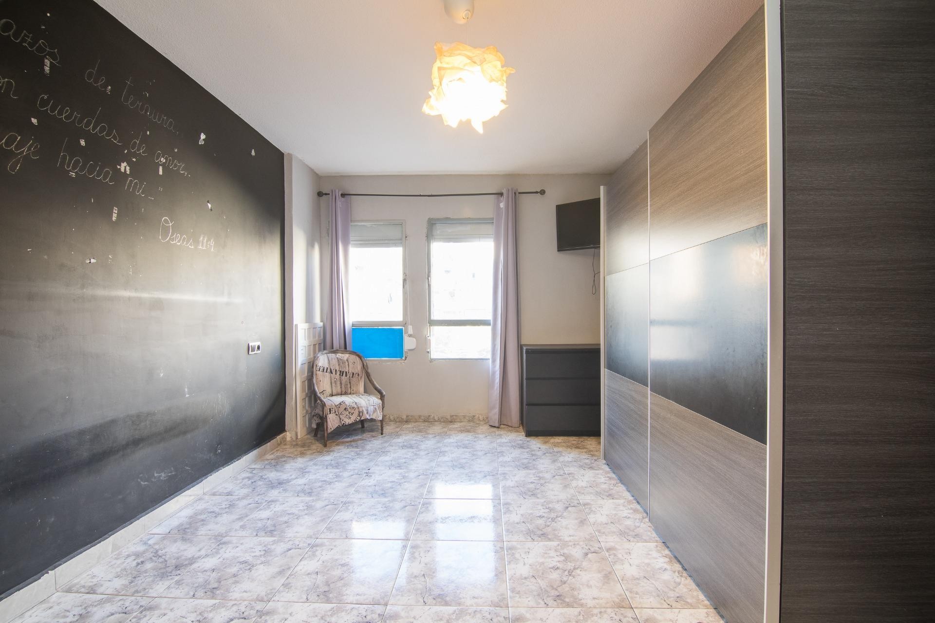 Resale - Apartment / flat - Elche - Plaza Barcelona