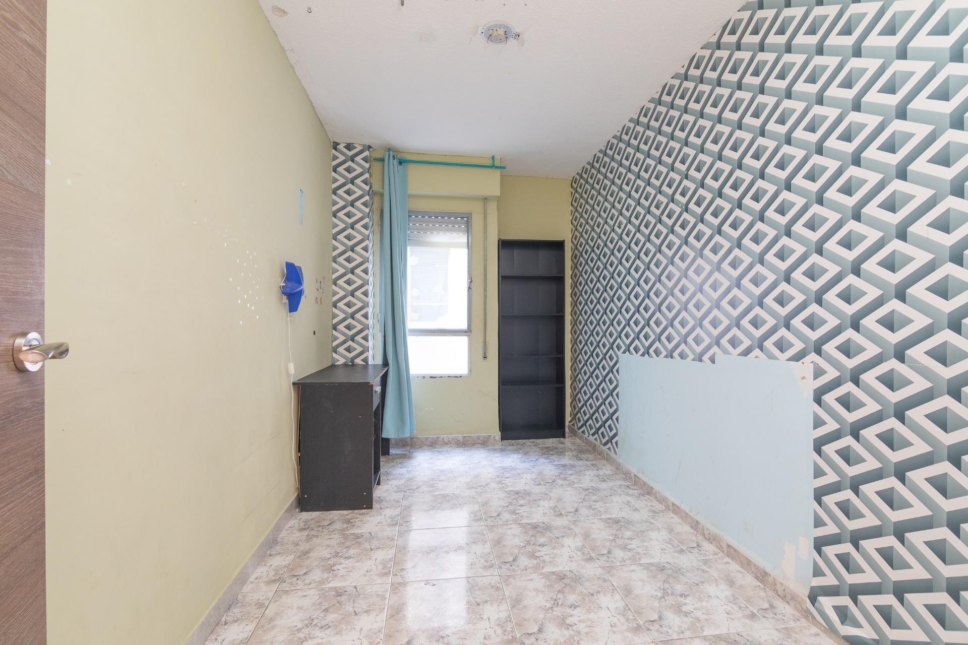 Resale - Apartment / flat - Elche - Plaza Barcelona