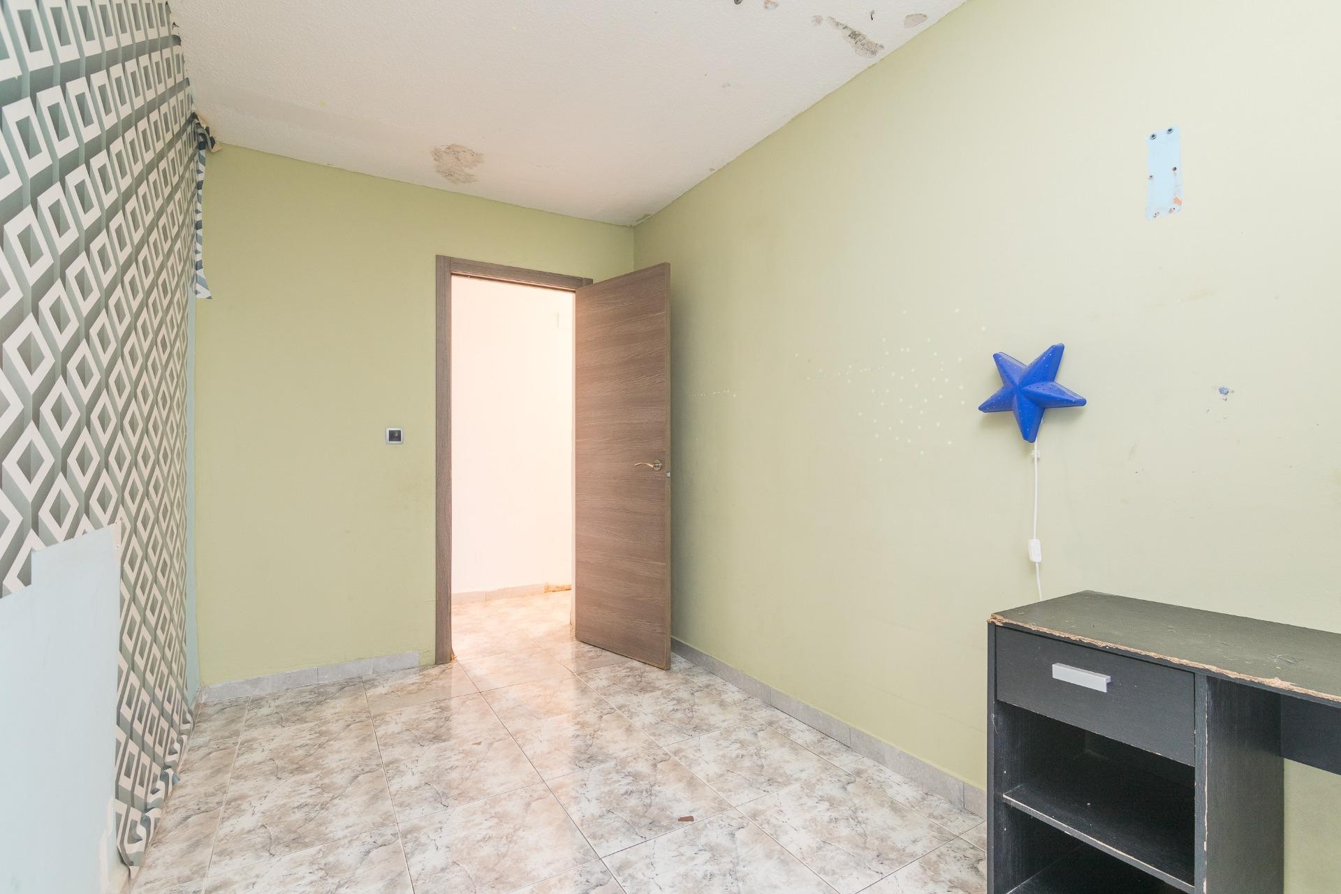 Resale - Apartment / flat - Elche - Plaza Barcelona