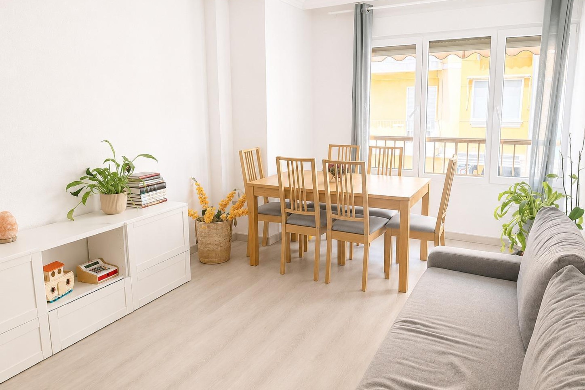 Resale - Apartment / flat - Elche - Plaza Crevillente-Juzgados