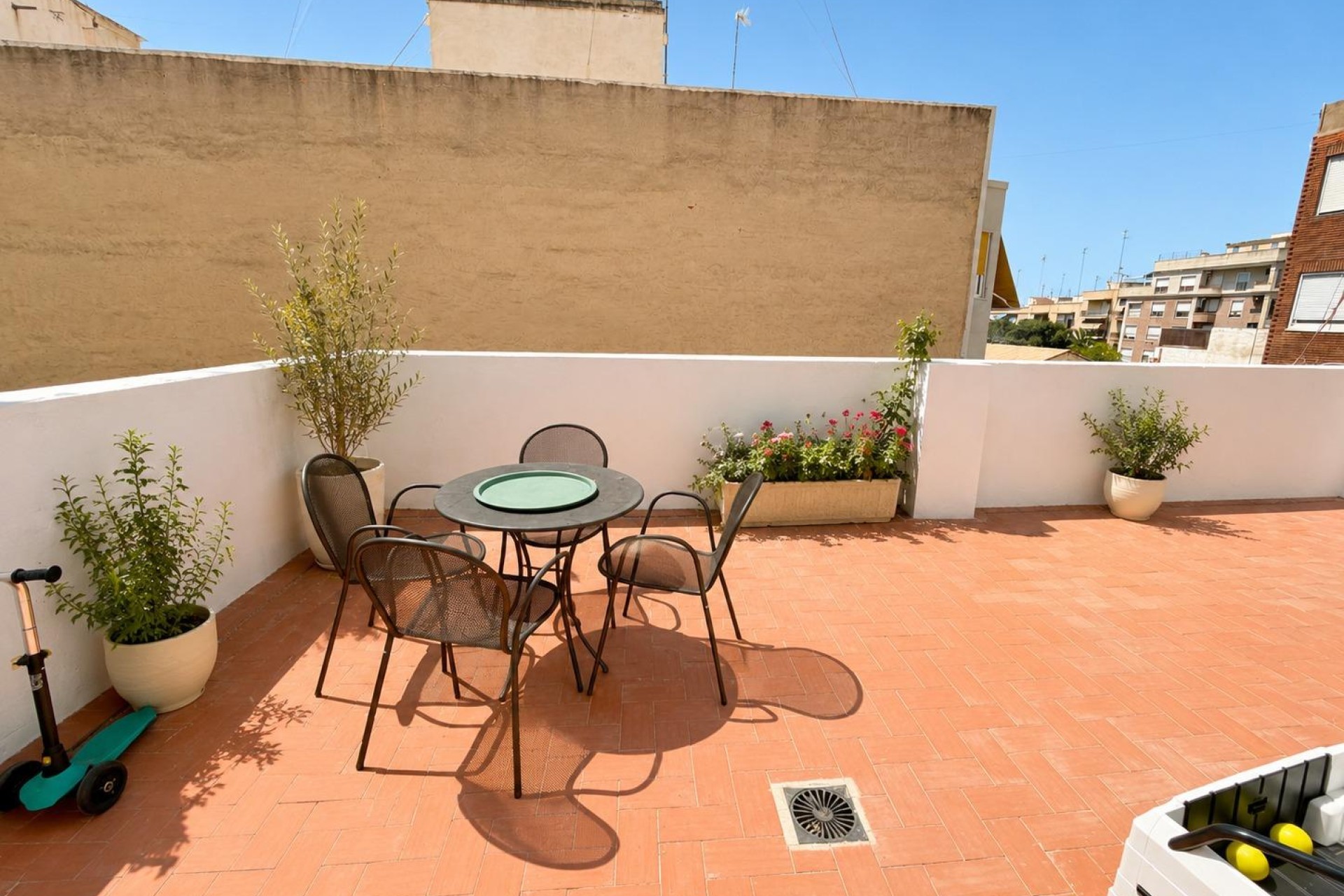 Resale - Apartment / flat - Elche - Plaza Crevillente-Juzgados