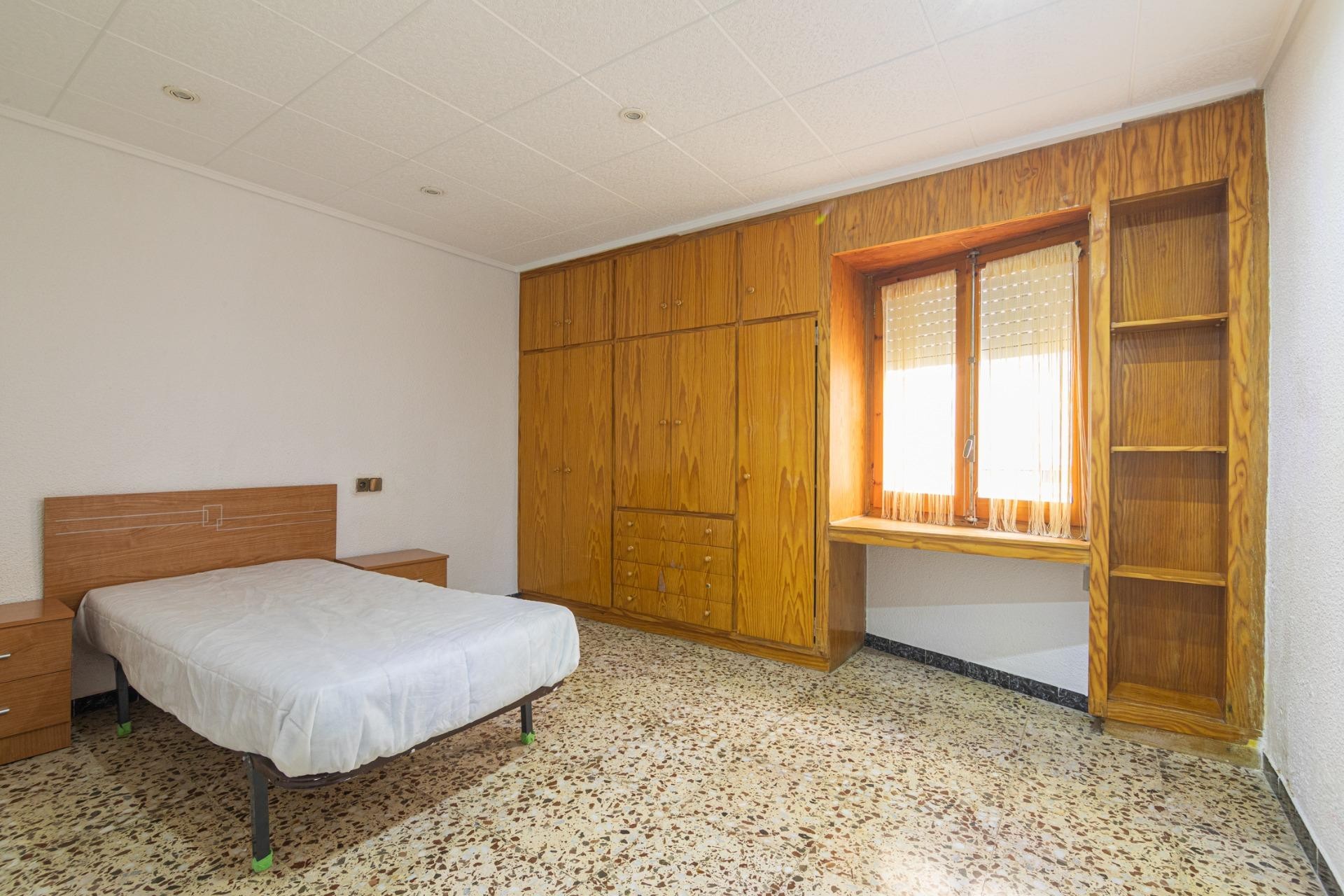Resale - Apartment / flat - Elche - Plaza Crevillente-Juzgados