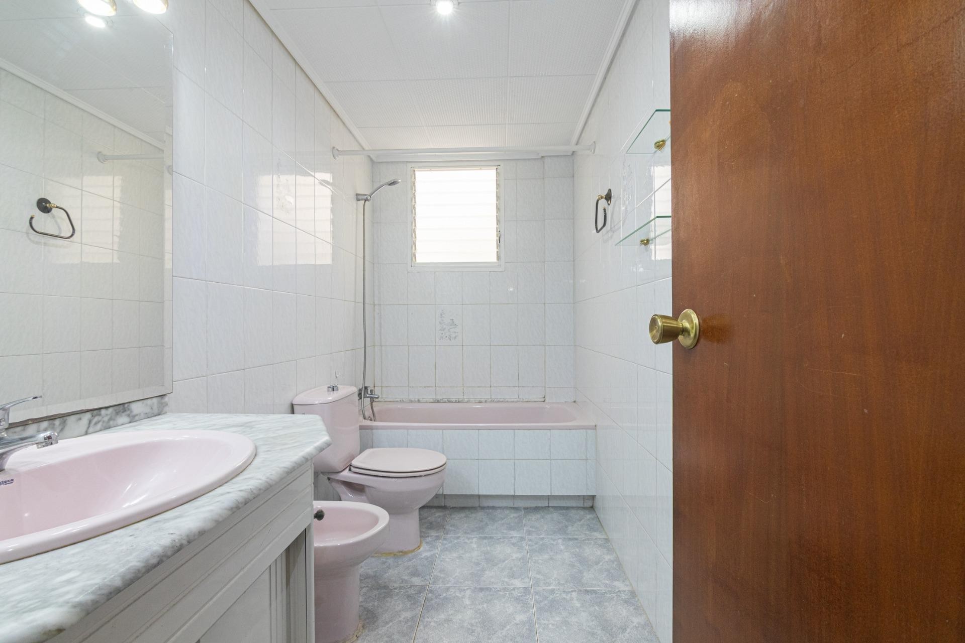 Resale - Apartment / flat - Elche - Plaza Crevillente-Juzgados