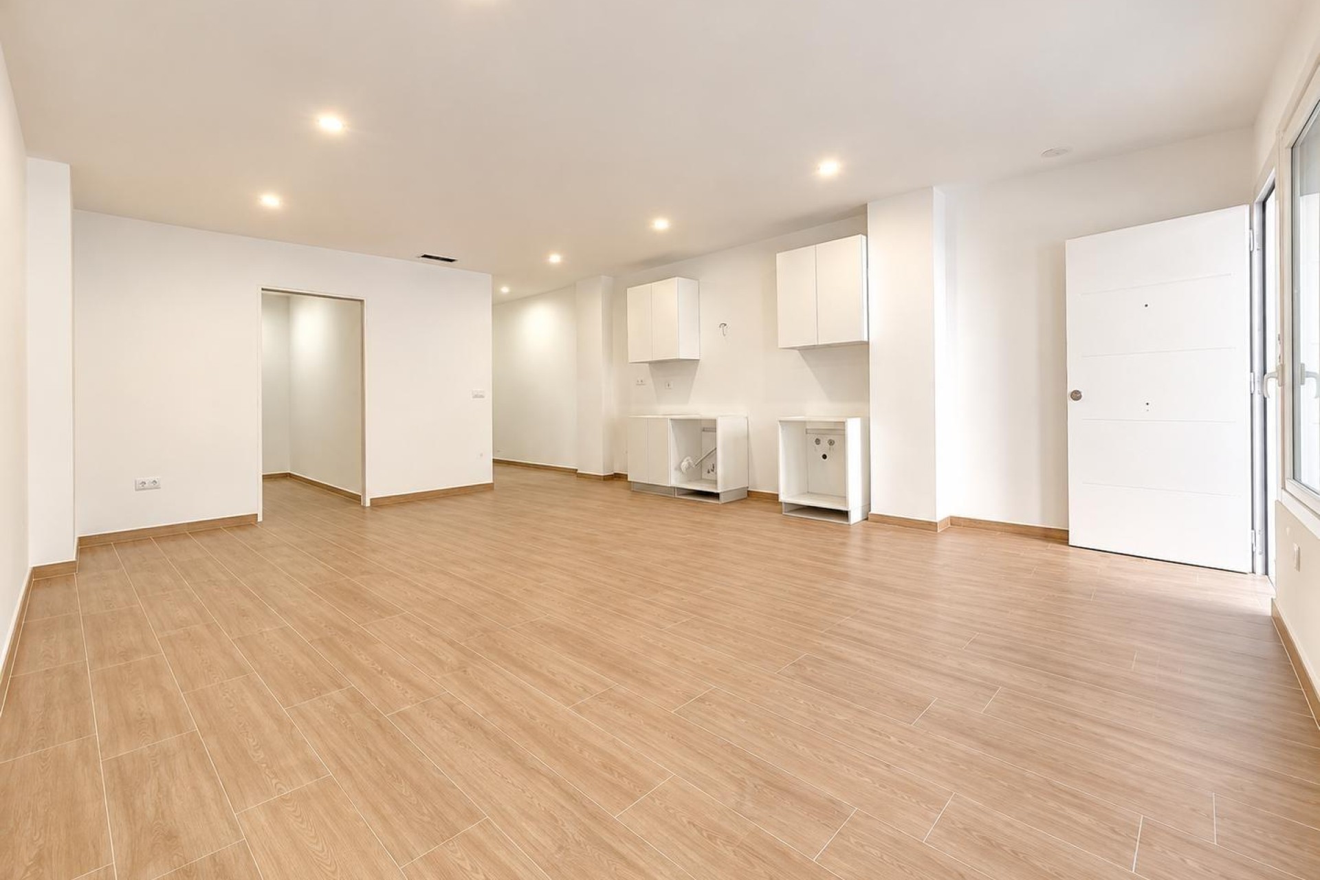 Resale - Apartment / flat - Elche - Plaza Crevillente-Juzgados