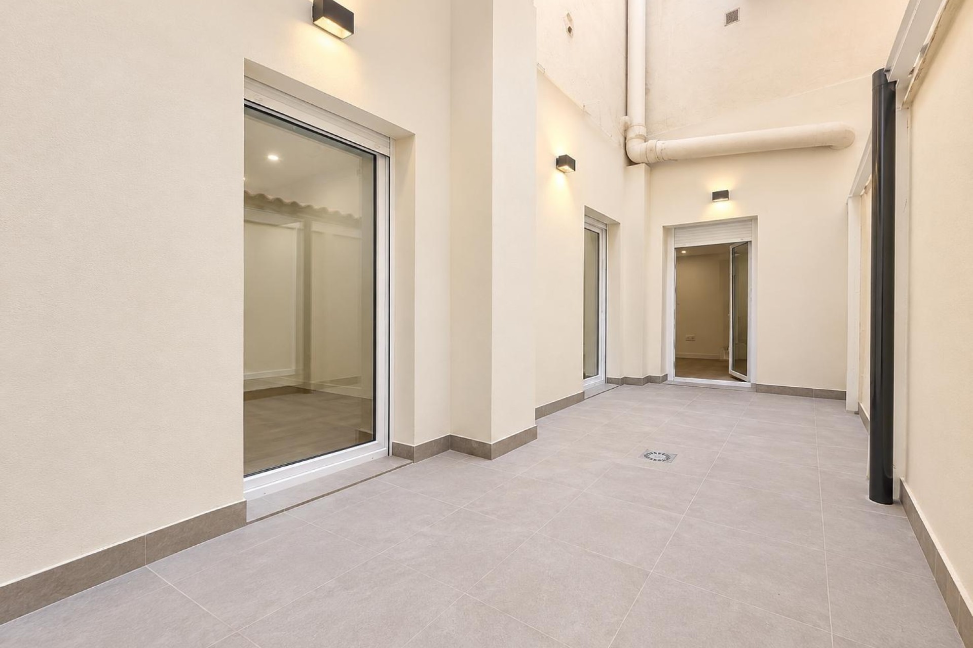 Resale - Apartment / flat - Elche - Plaza Crevillente-Juzgados