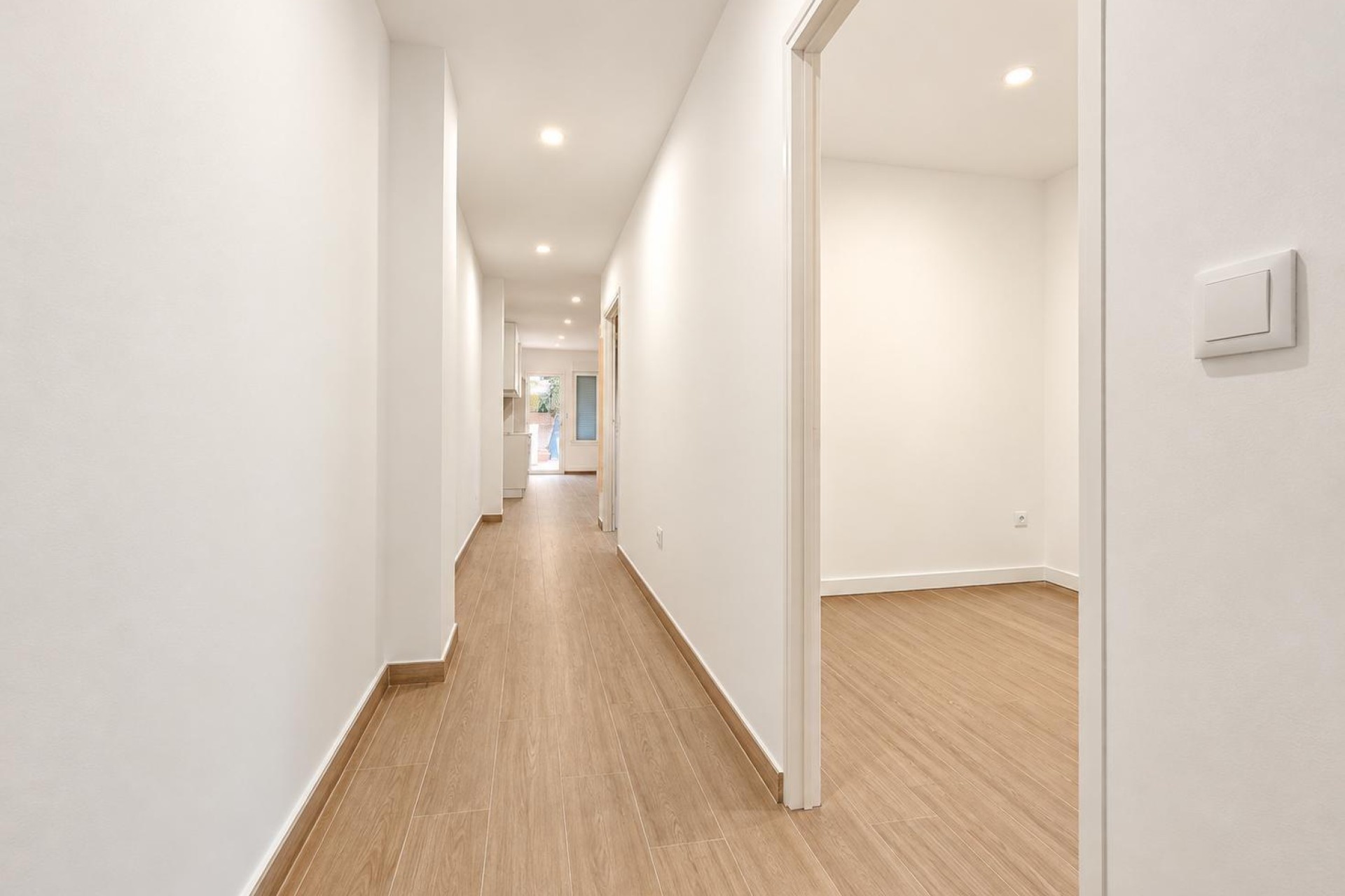 Resale - Apartment / flat - Elche - Plaza Crevillente-Juzgados