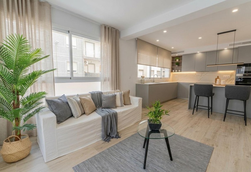 Resale - Apartment / flat - Elche - Plaza Crevillente-Juzgados