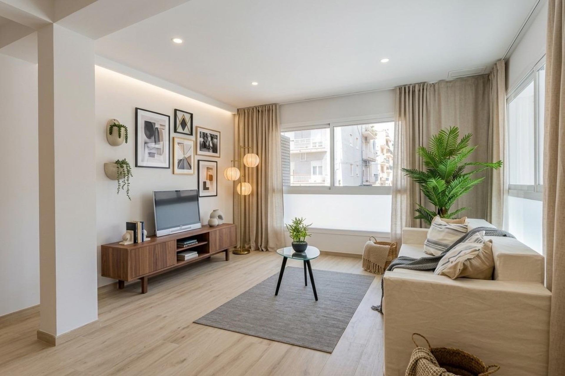 Resale - Apartment / flat - Elche - Plaza Crevillente-Juzgados