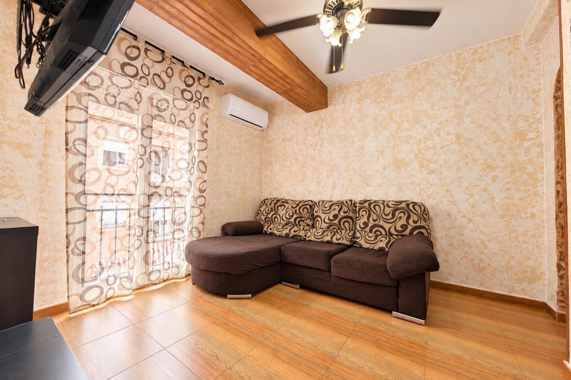 Resale - Apartment / flat - Elche - Plaza Crevillente-Juzgados