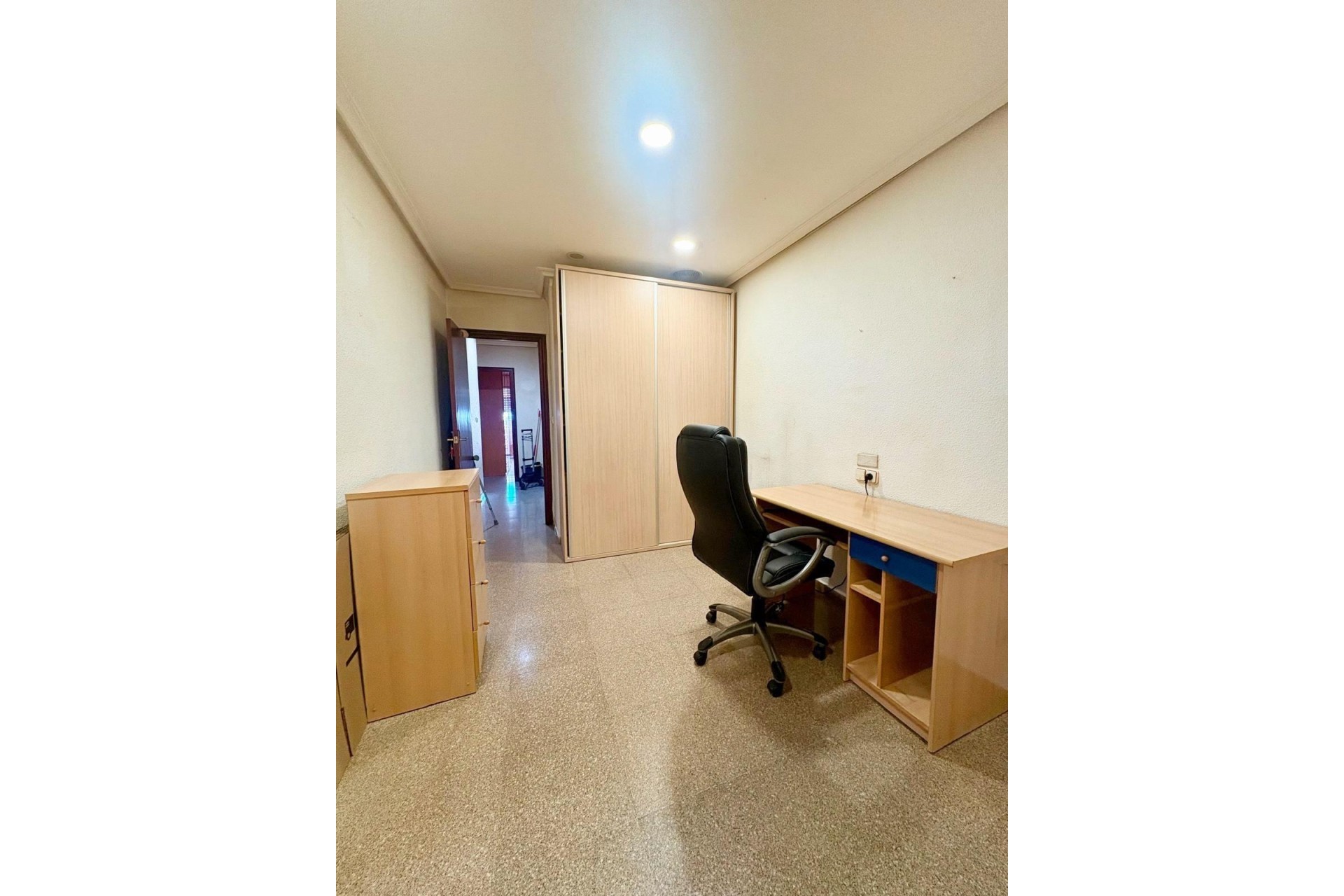 Resale - Apartment / flat - Elche - Plaza Crevillente-Juzgados