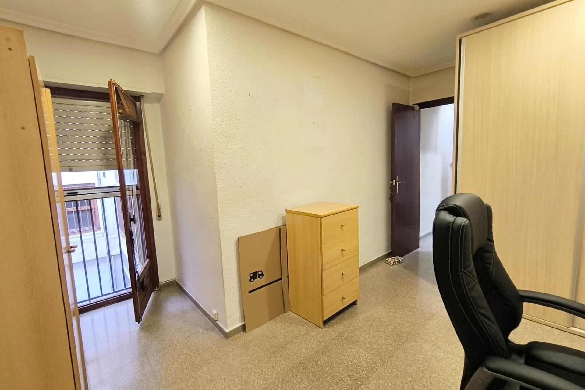Resale - Apartment / flat - Elche - Plaza Crevillente-Juzgados