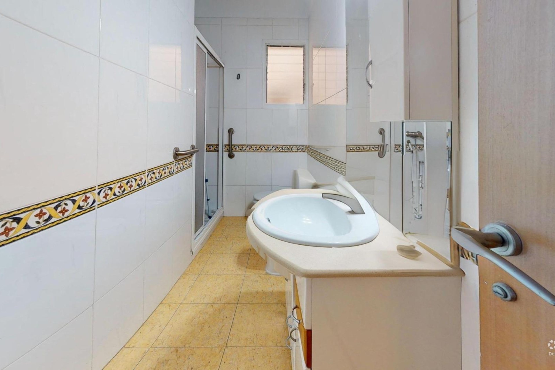Resale - Apartment / flat - Elche - Plaza Crevillente-Juzgados