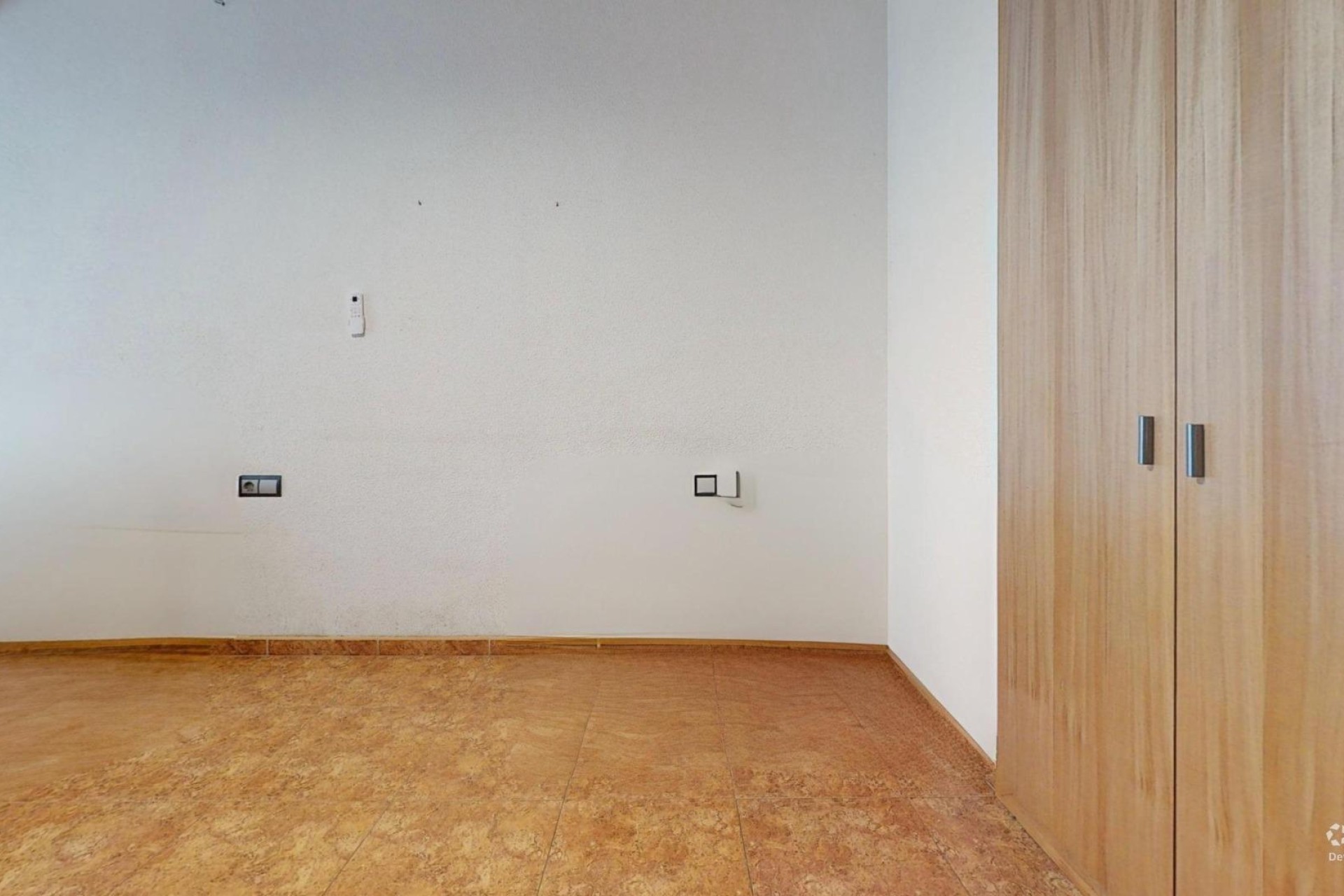 Resale - Apartment / flat - Elche - Plaza Crevillente-Juzgados