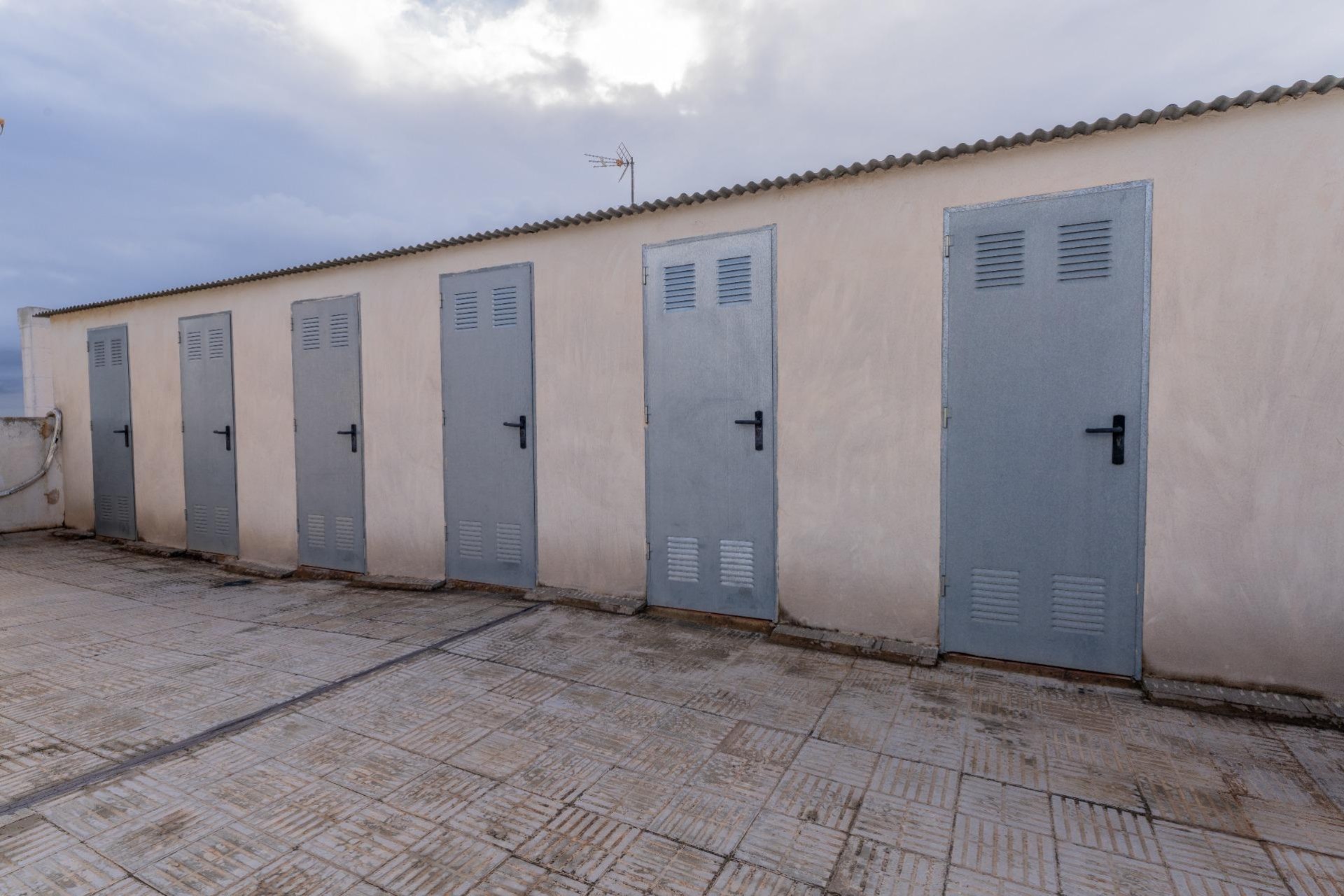 Resale - Apartment / flat - Elche - Plaza Crevillente-Juzgados