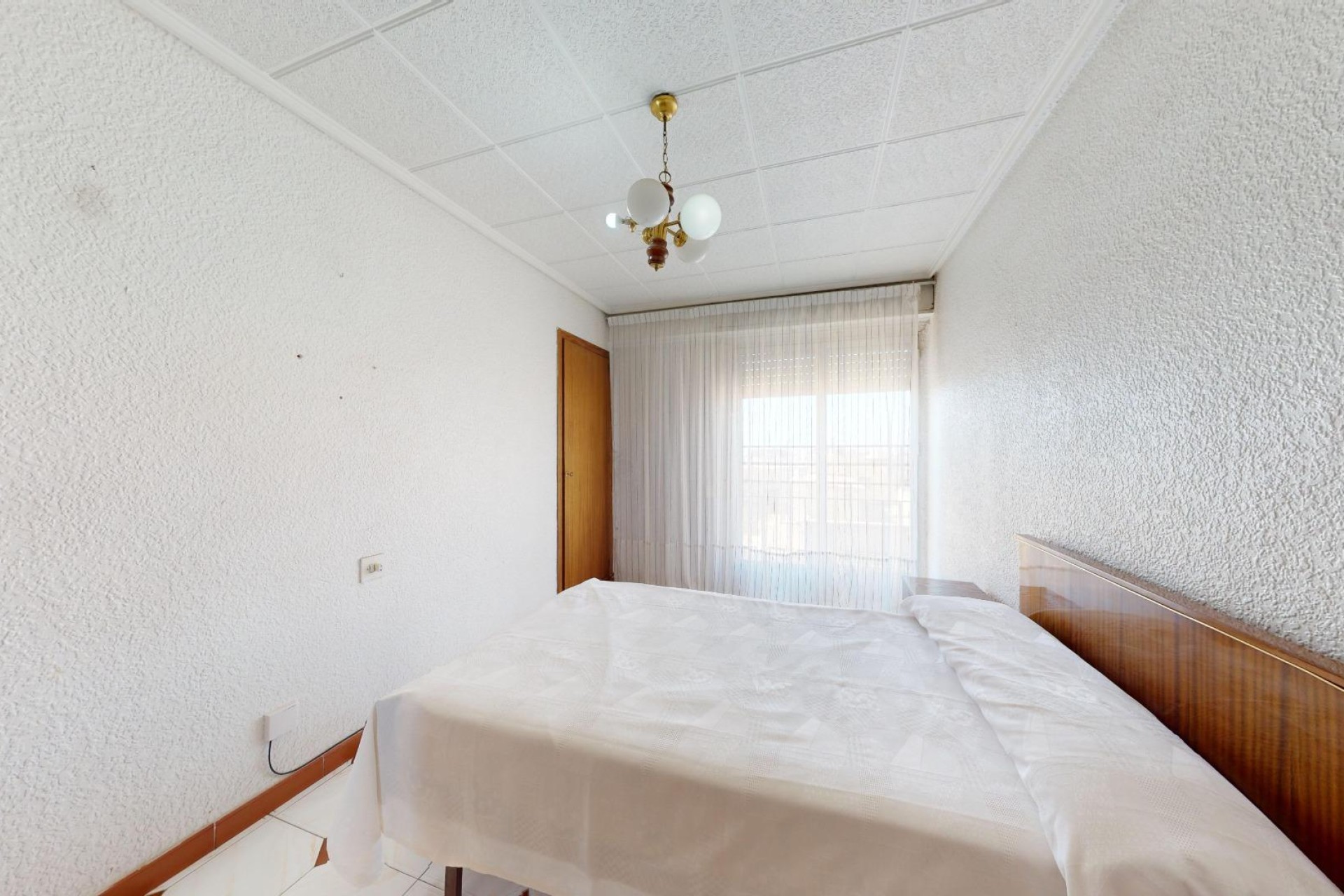 Resale - Apartment / flat - Elche - Plaza Crevillente