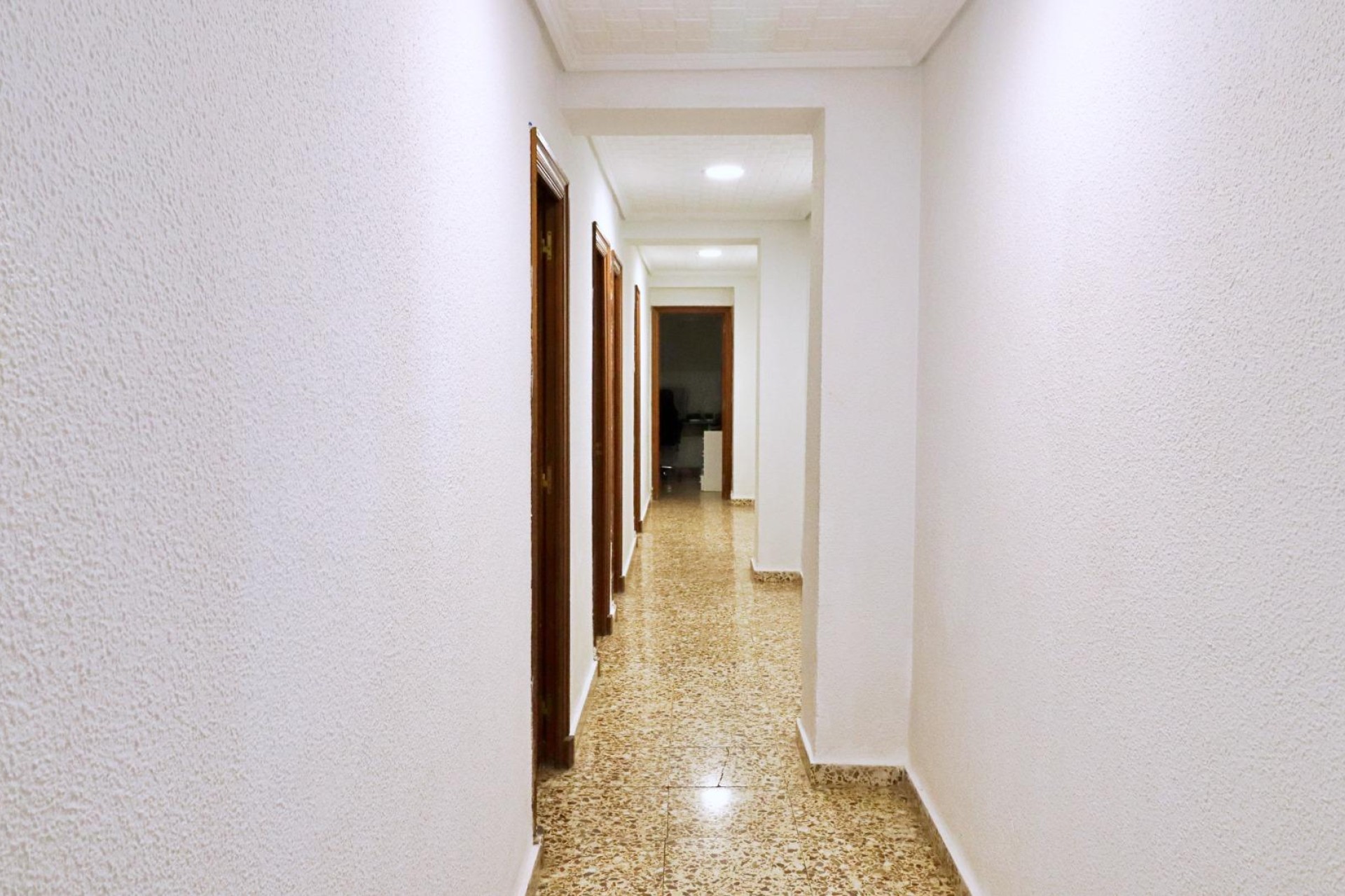 Resale - Apartment / flat - Elche - Plaza Crevillente