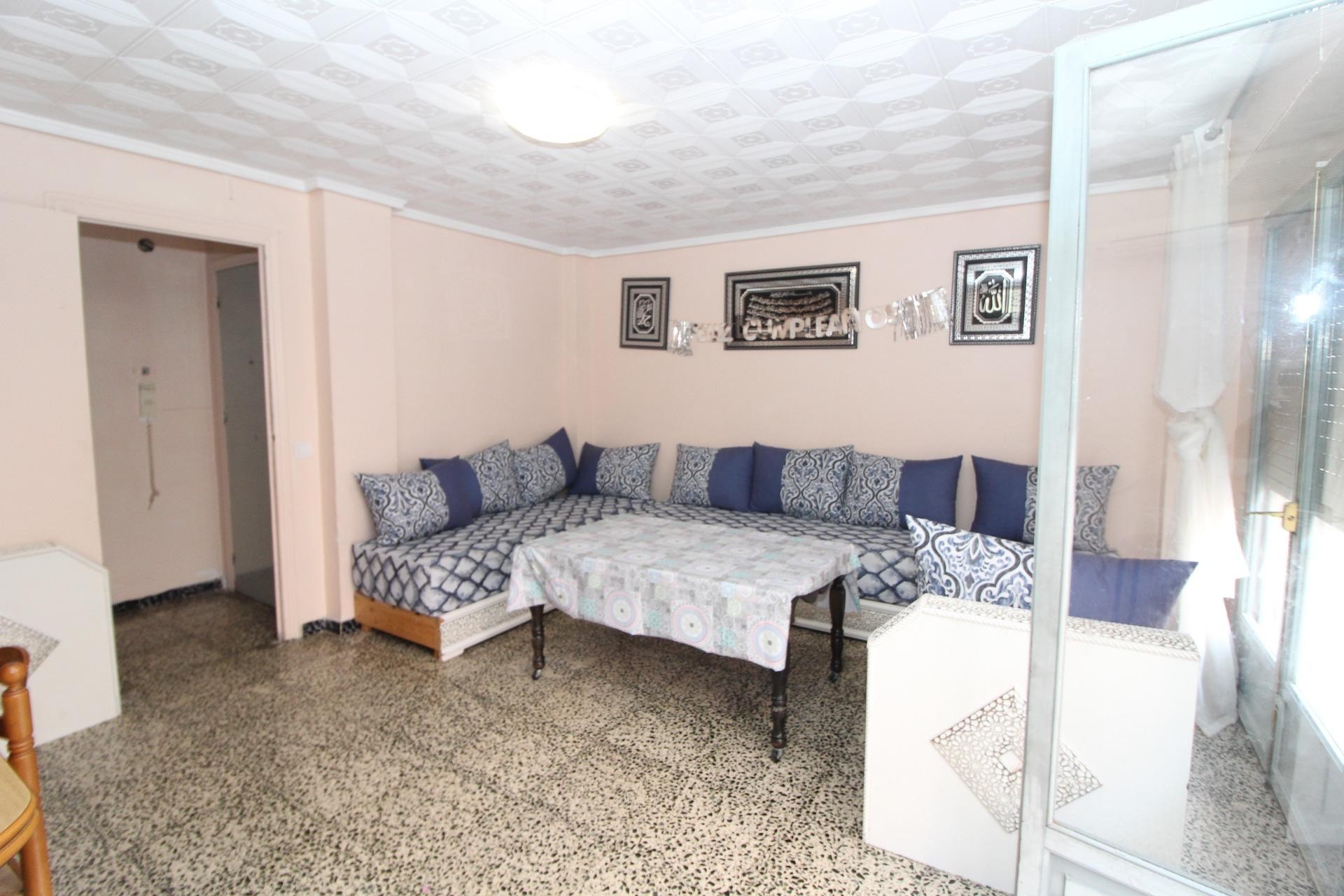 Resale - Apartment / flat - Elche - Plaza Crevillente