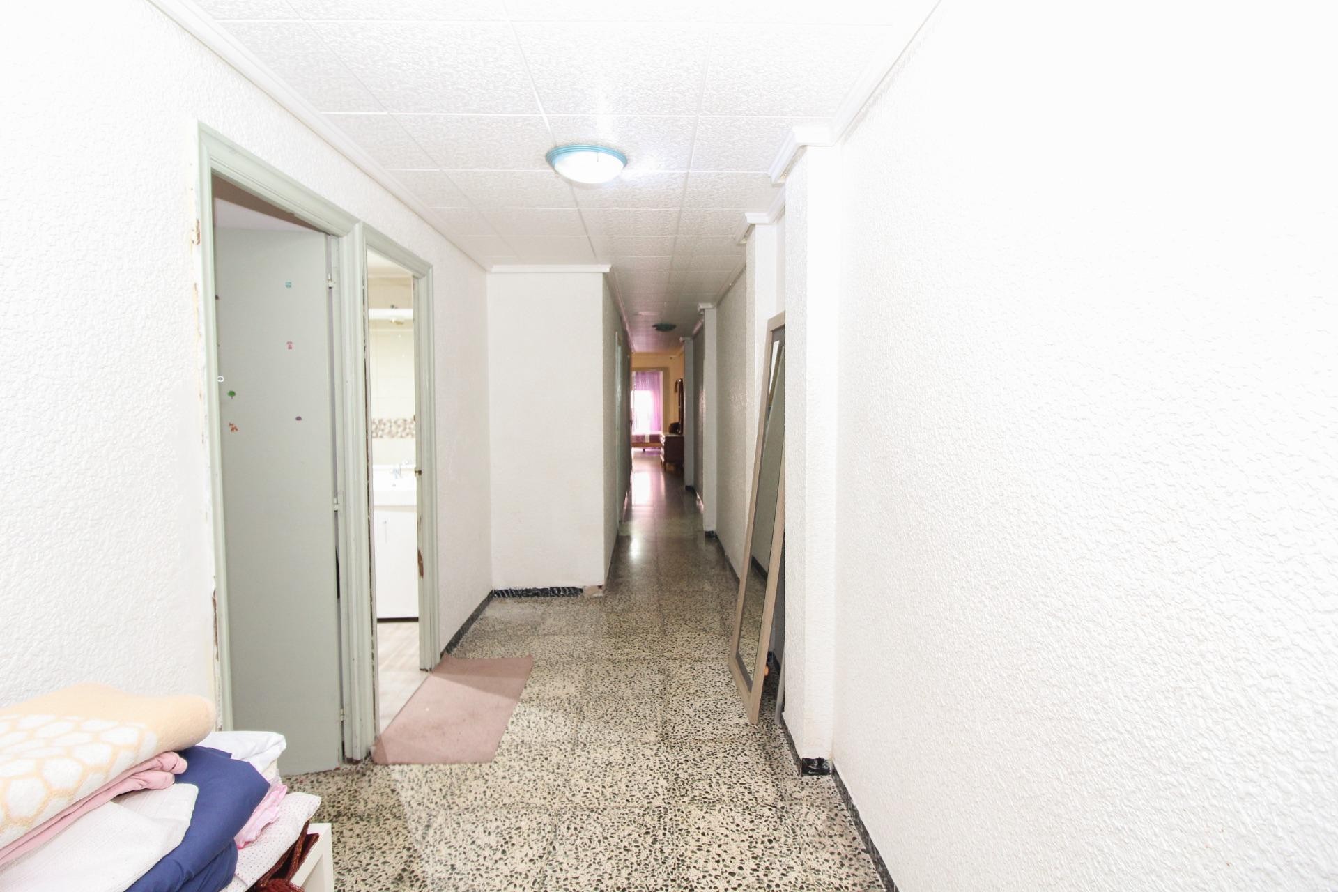 Resale - Apartment / flat - Elche - Plaza Crevillente