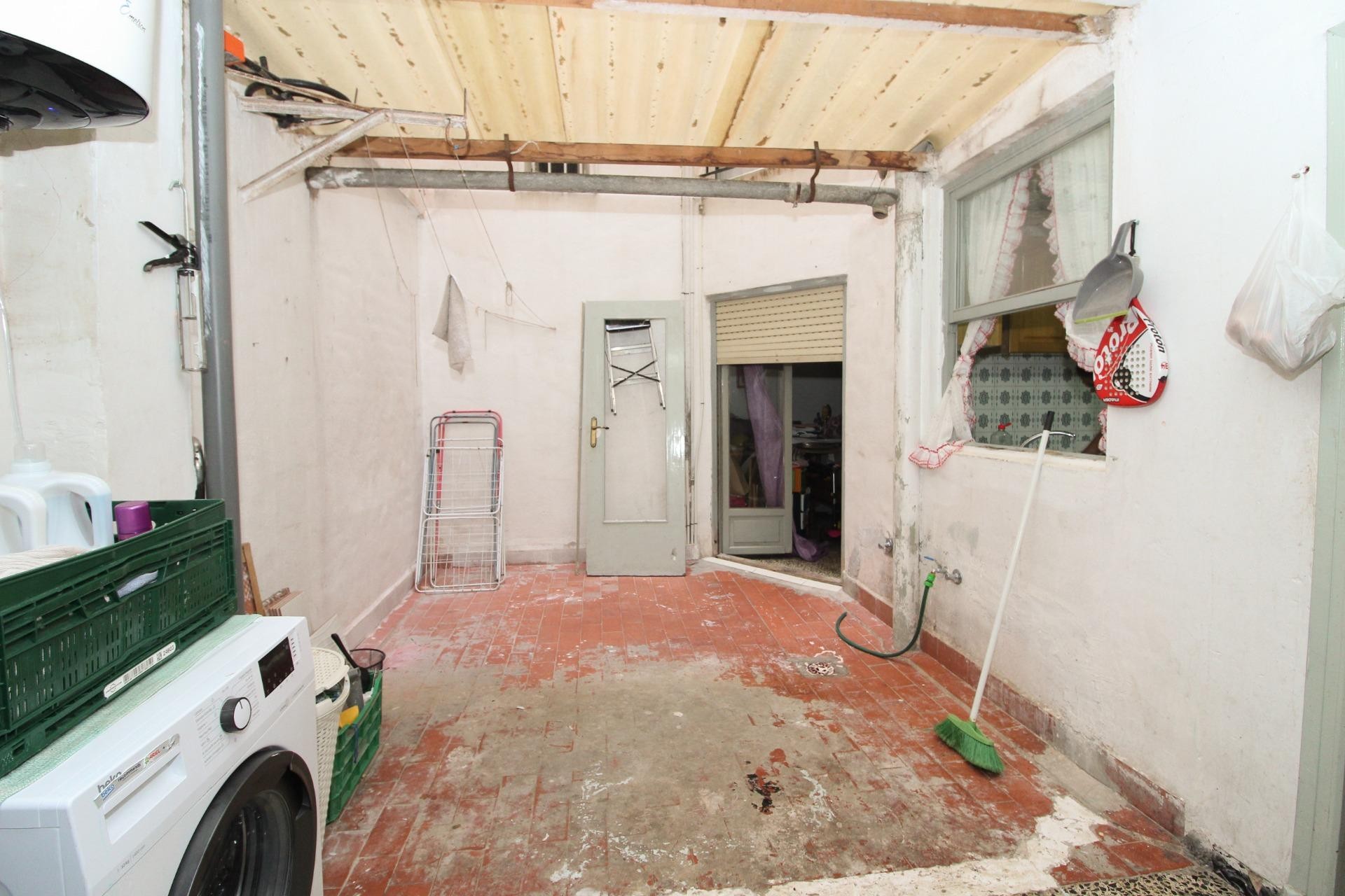 Resale - Apartment / flat - Elche - Plaza Crevillente