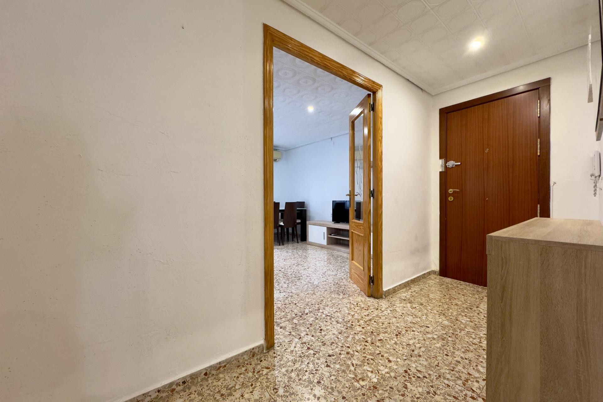 Resale - Apartment / flat - Elche - Plaza Madrid