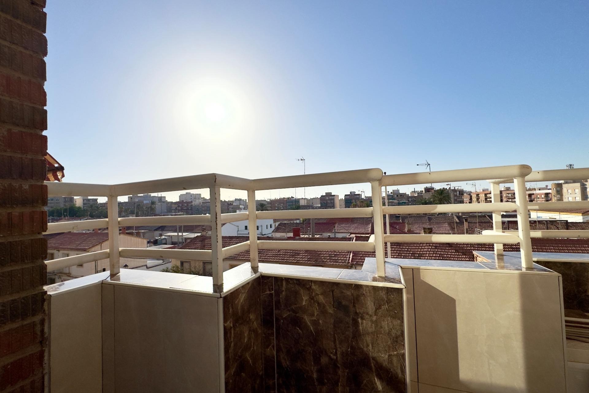 Resale - Apartment / flat - Elche - Plaza Madrid