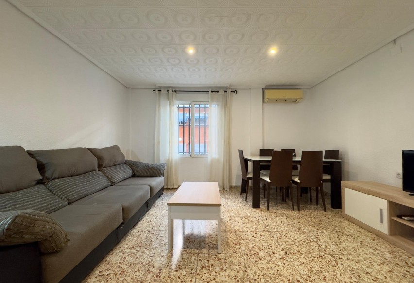 Resale - Apartment / flat - Elche - Plaza Madrid
