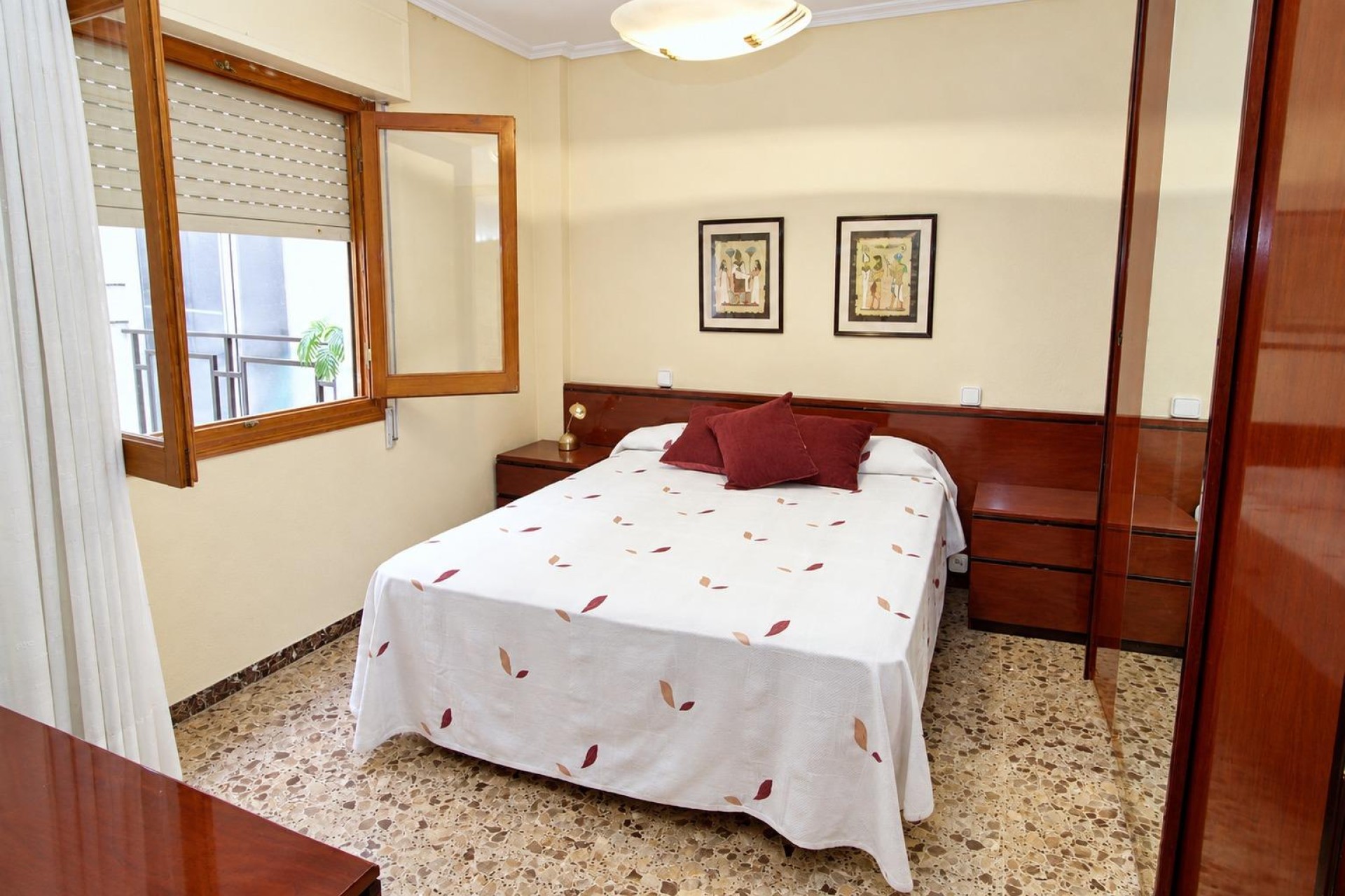 Resale - Apartment / flat - Elche - Plaza Madrid