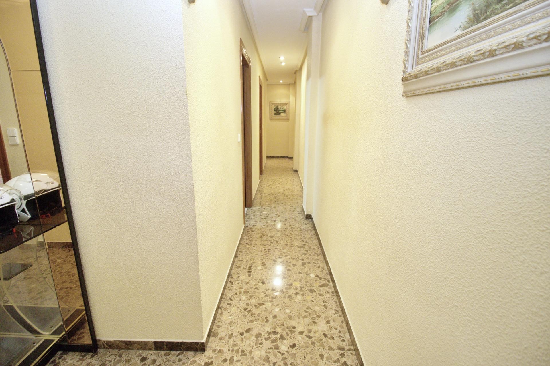 Resale - Apartment / flat - Elche - Plaza Madrid