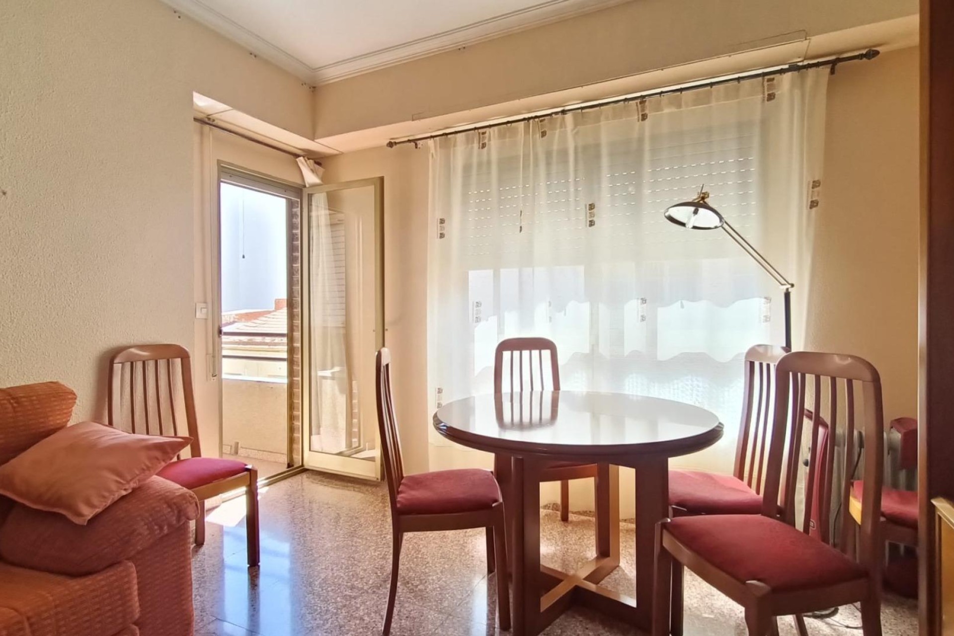 Resale - Apartment / flat - Elche - Plaza Madrid
