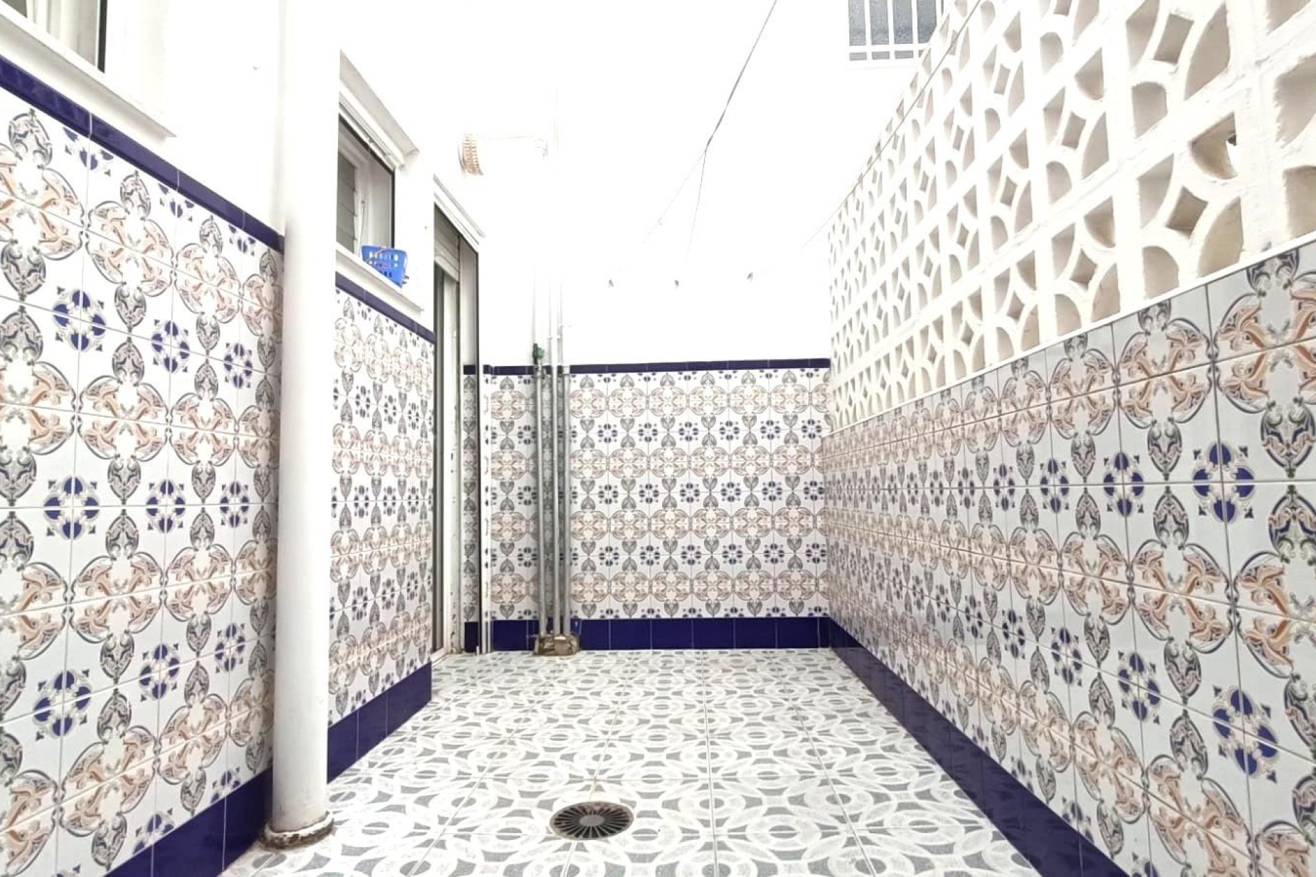 Resale - Apartment / flat - Elche - Plaza Madrid