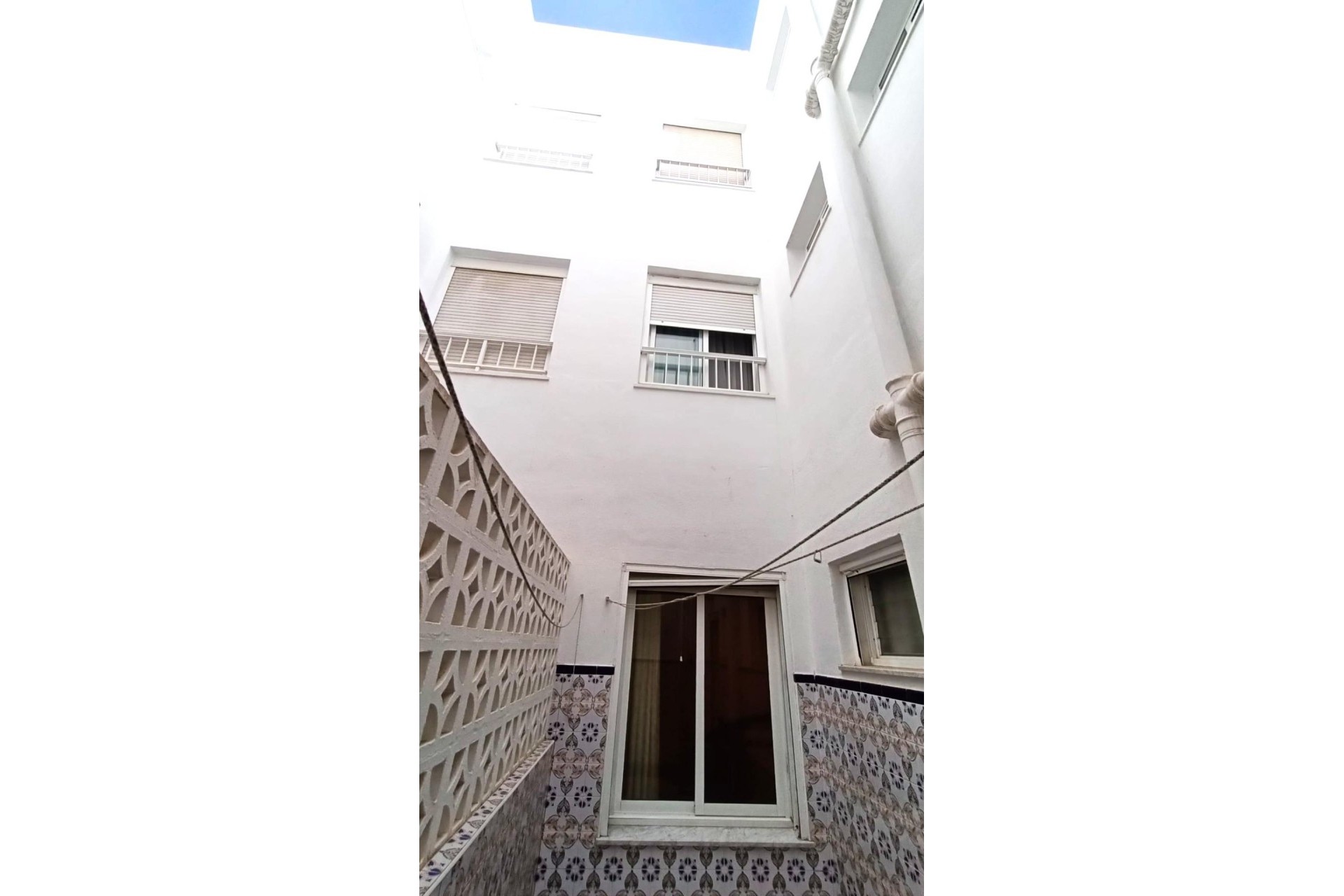 Resale - Apartment / flat - Elche - Plaza Madrid