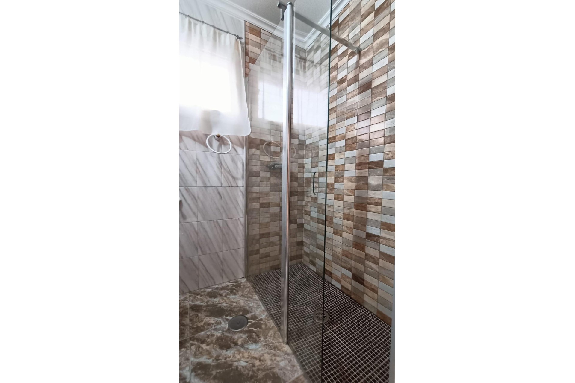 Resale - Apartment / flat - Elche - Plaza Madrid