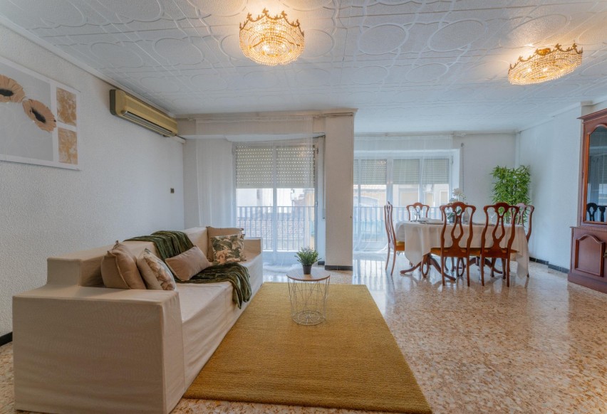 Resale - Apartment / flat - Elche - Pont Nou-Corazón de Jesús