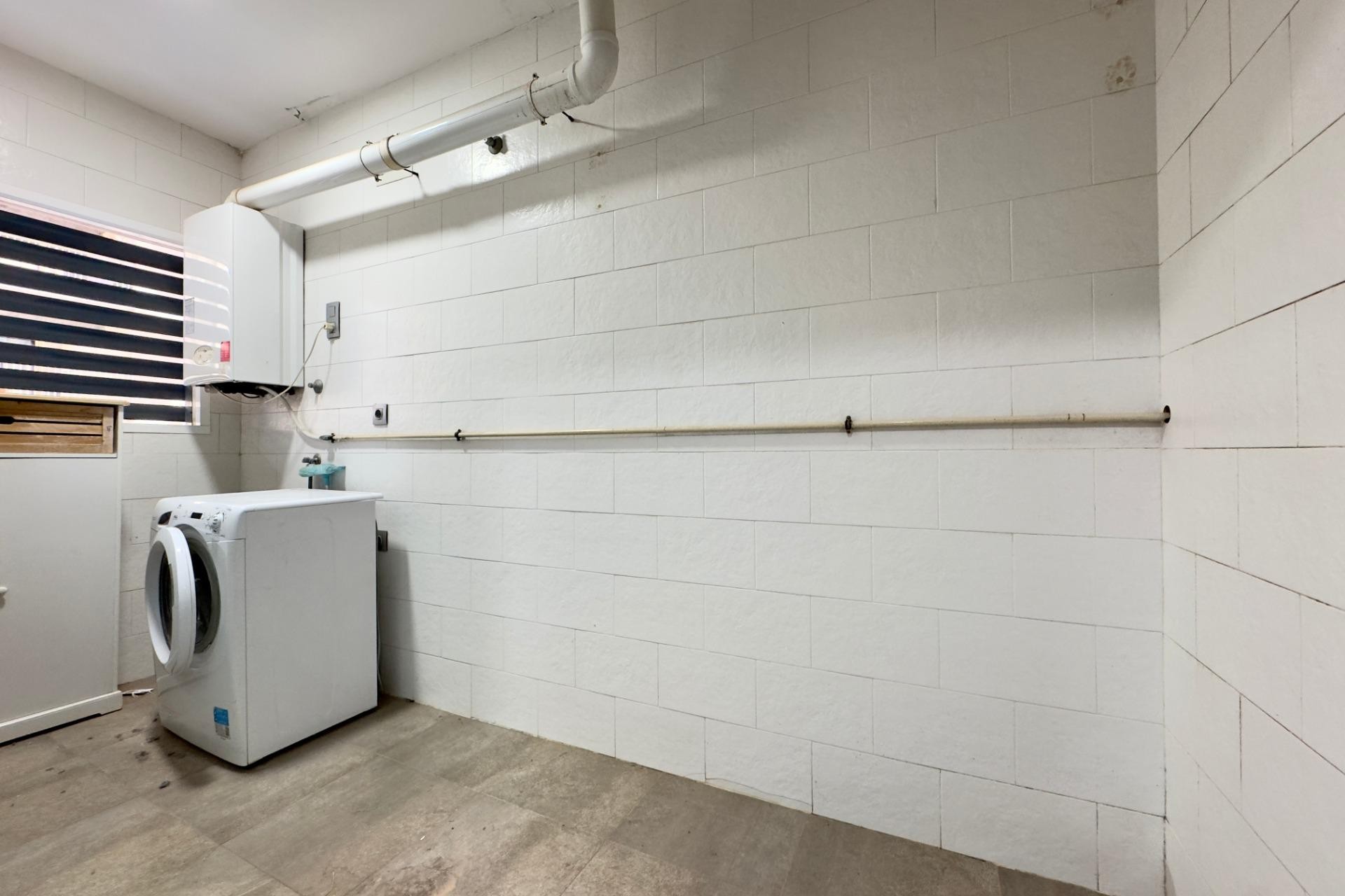 Resale - Apartment / flat - Elche - Porcelanosa