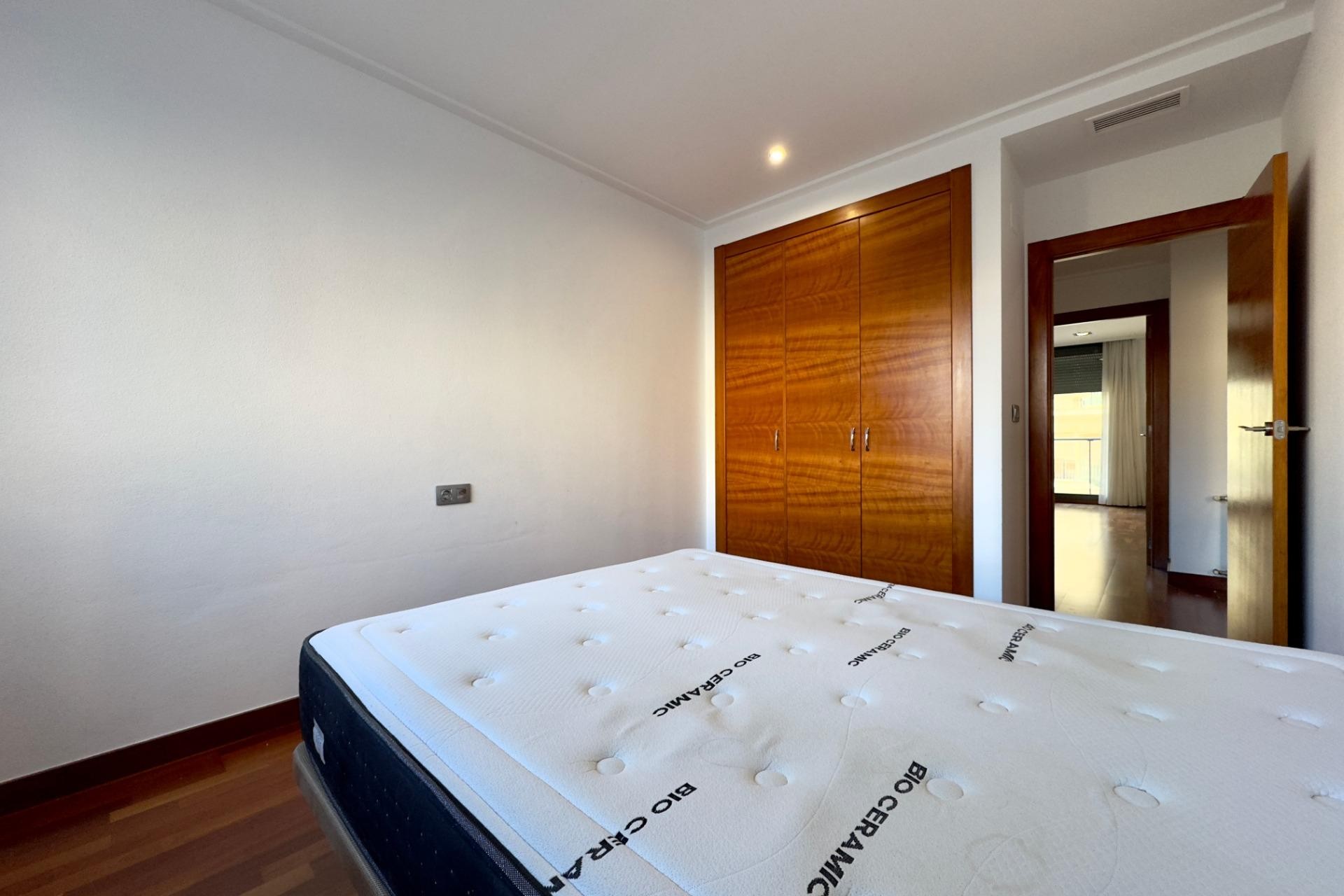 Resale - Apartment / flat - Elche - Porcelanosa