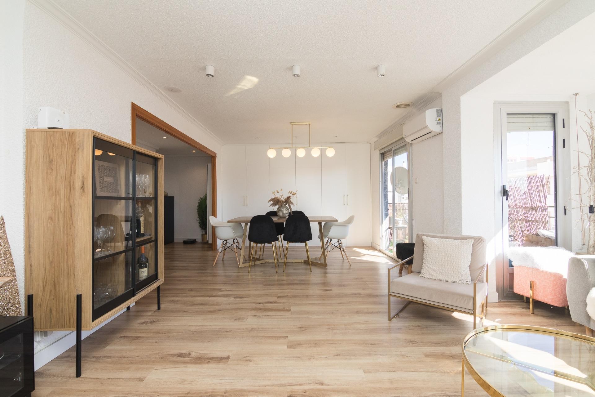Resale - Apartment / flat - Elche - Reina Victoria-Miguel Hernández