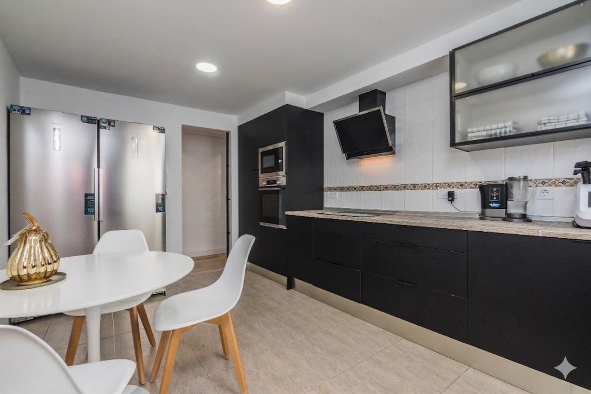 Resale - Apartment / flat - Elche - Reina Victoria-Miguel Hernández