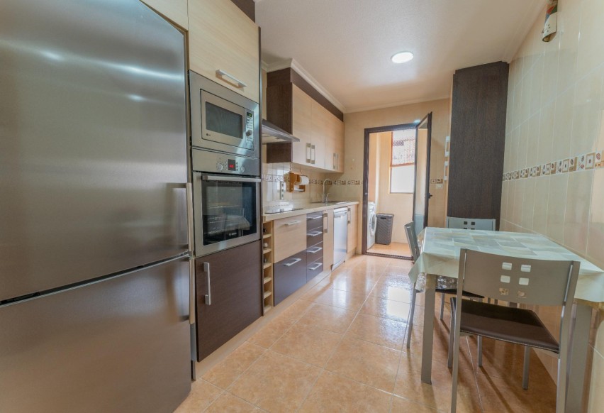 Resale - Apartment / flat - Elche - San Anton