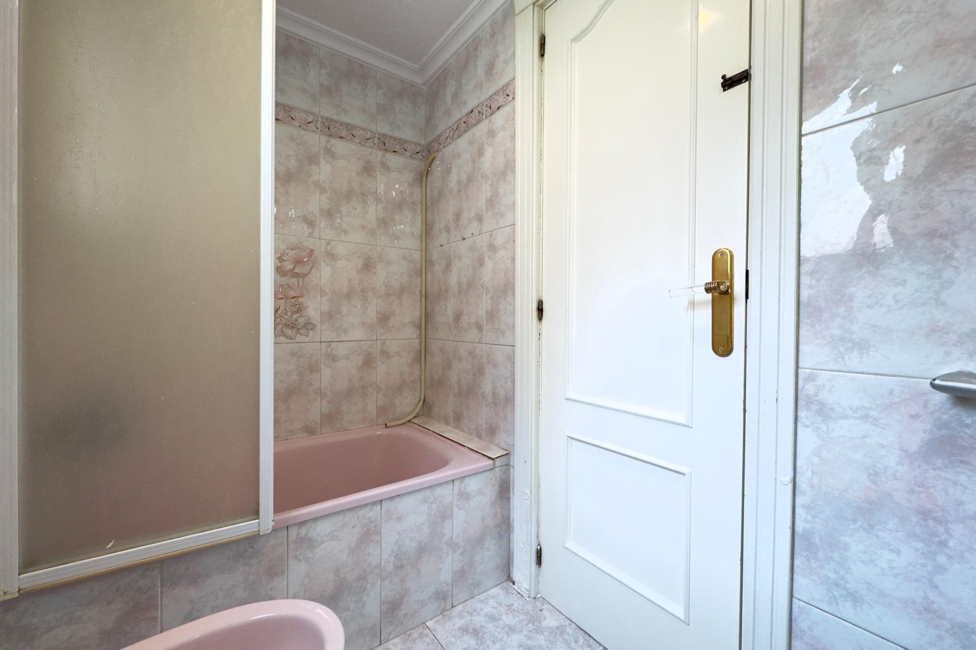 Resale - Apartment / flat - Elche - San Crispín